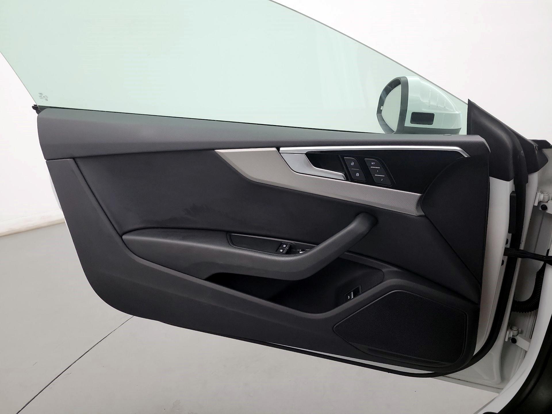 Thumbnail: 2020 Audi A5 - 10