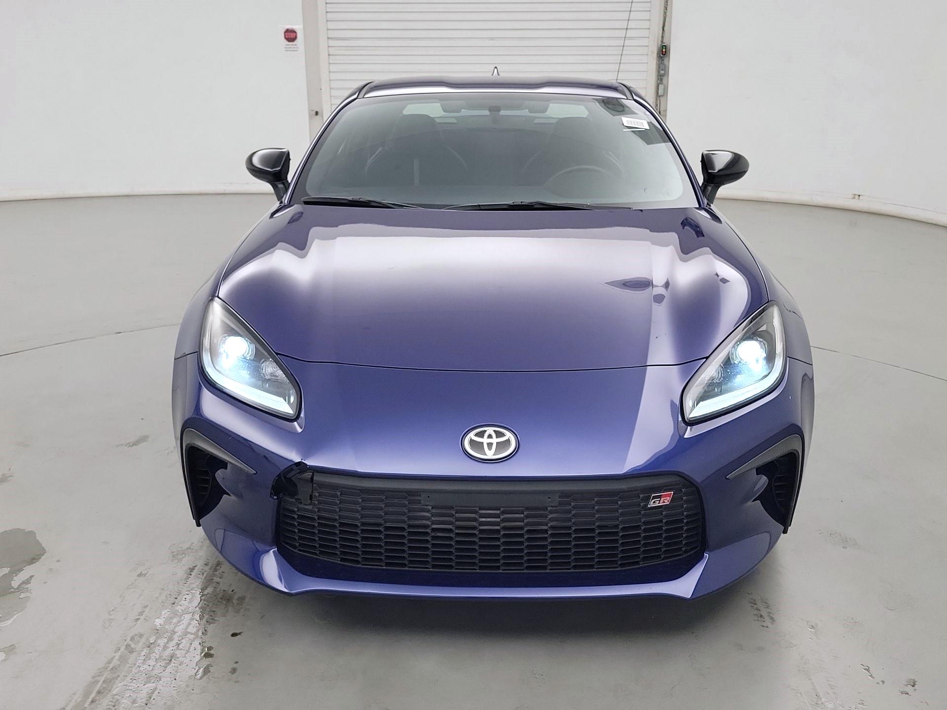 Thumbnail: 2023 Toyota GR86 - 2