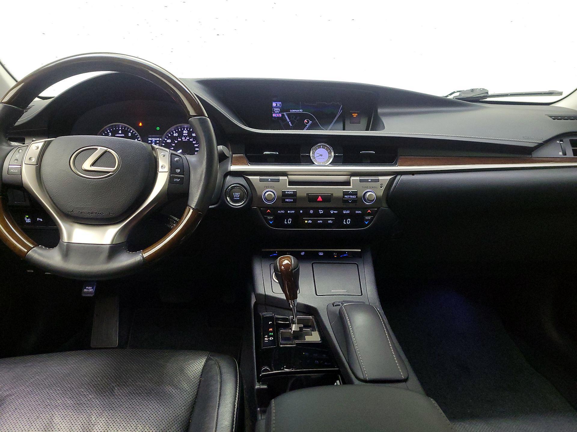 Thumbnail: 2014 Lexus ES - 9