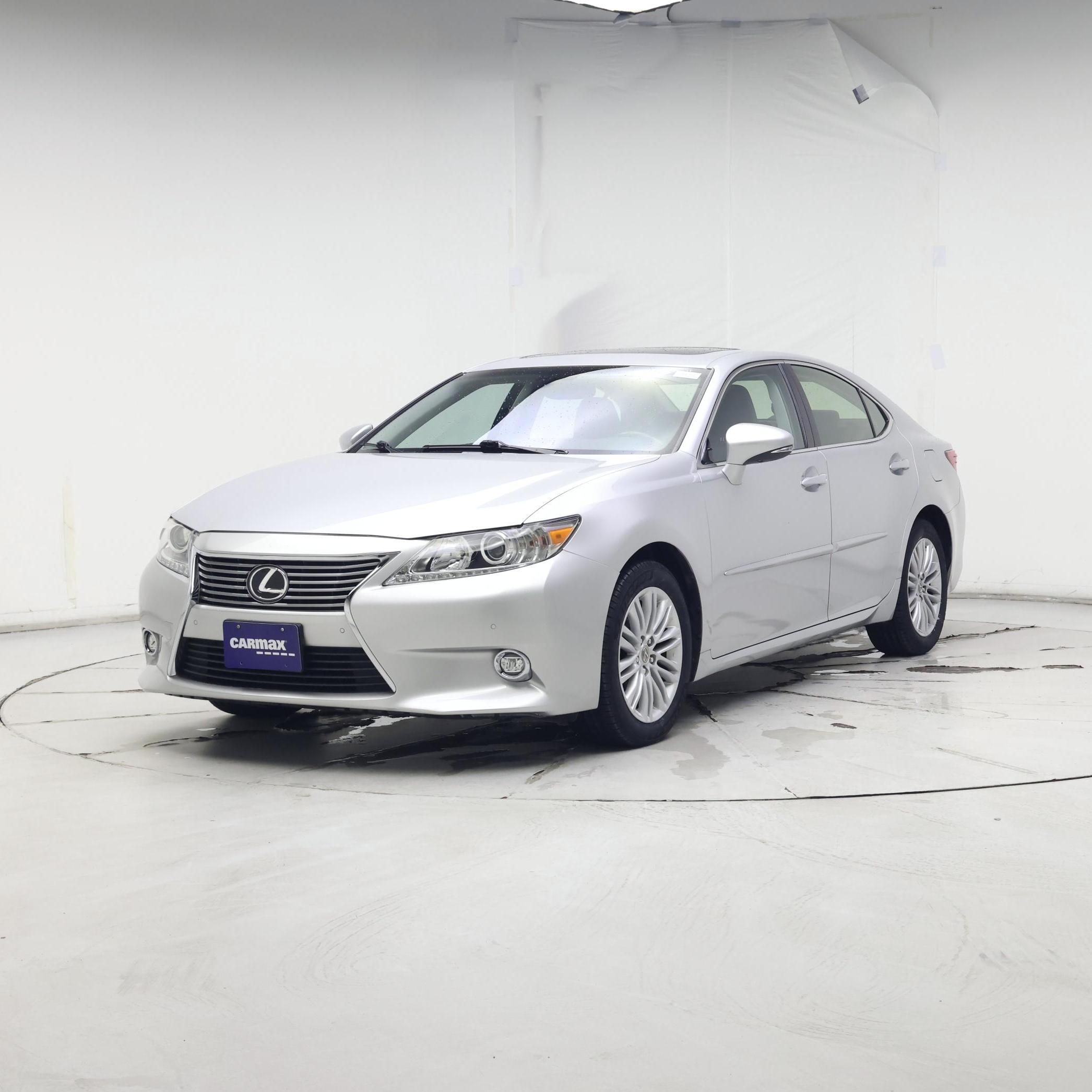 Thumbnail: 2014 Lexus ES - 4