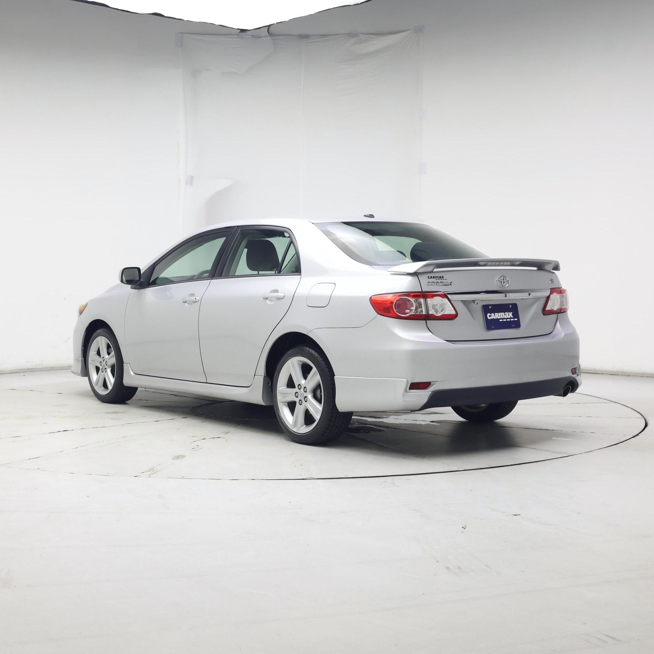 Thumbnail: 2013 Toyota Corolla - 2