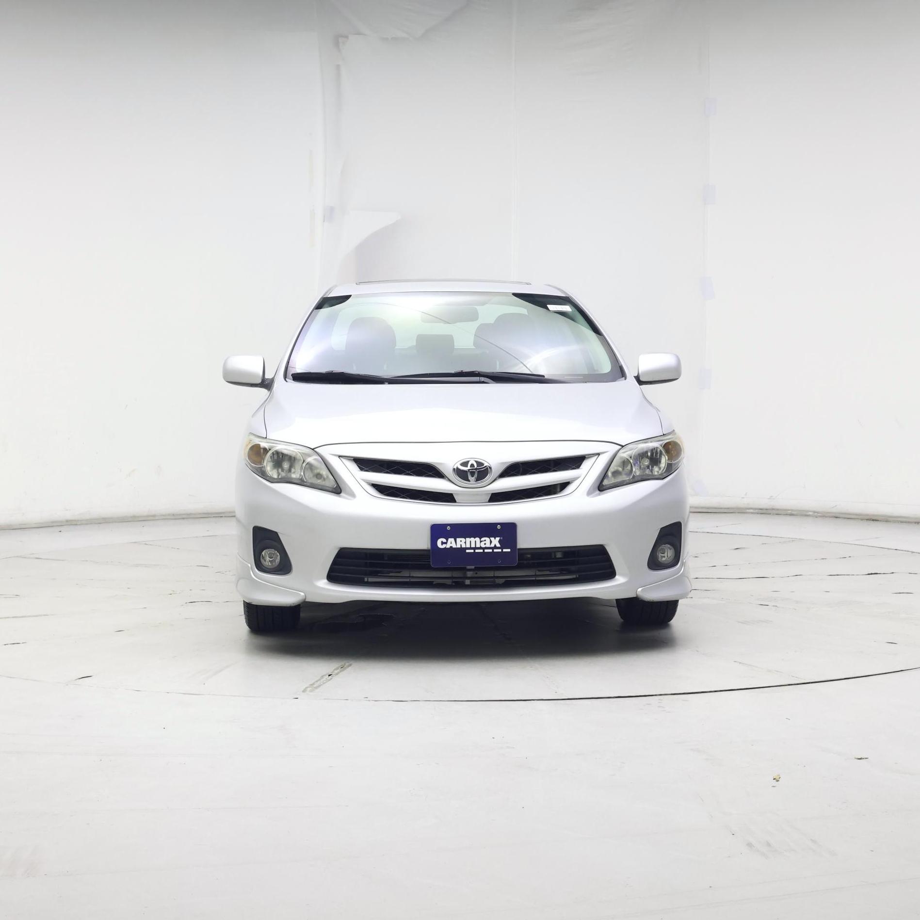 Thumbnail: 2013 Toyota Corolla - 5