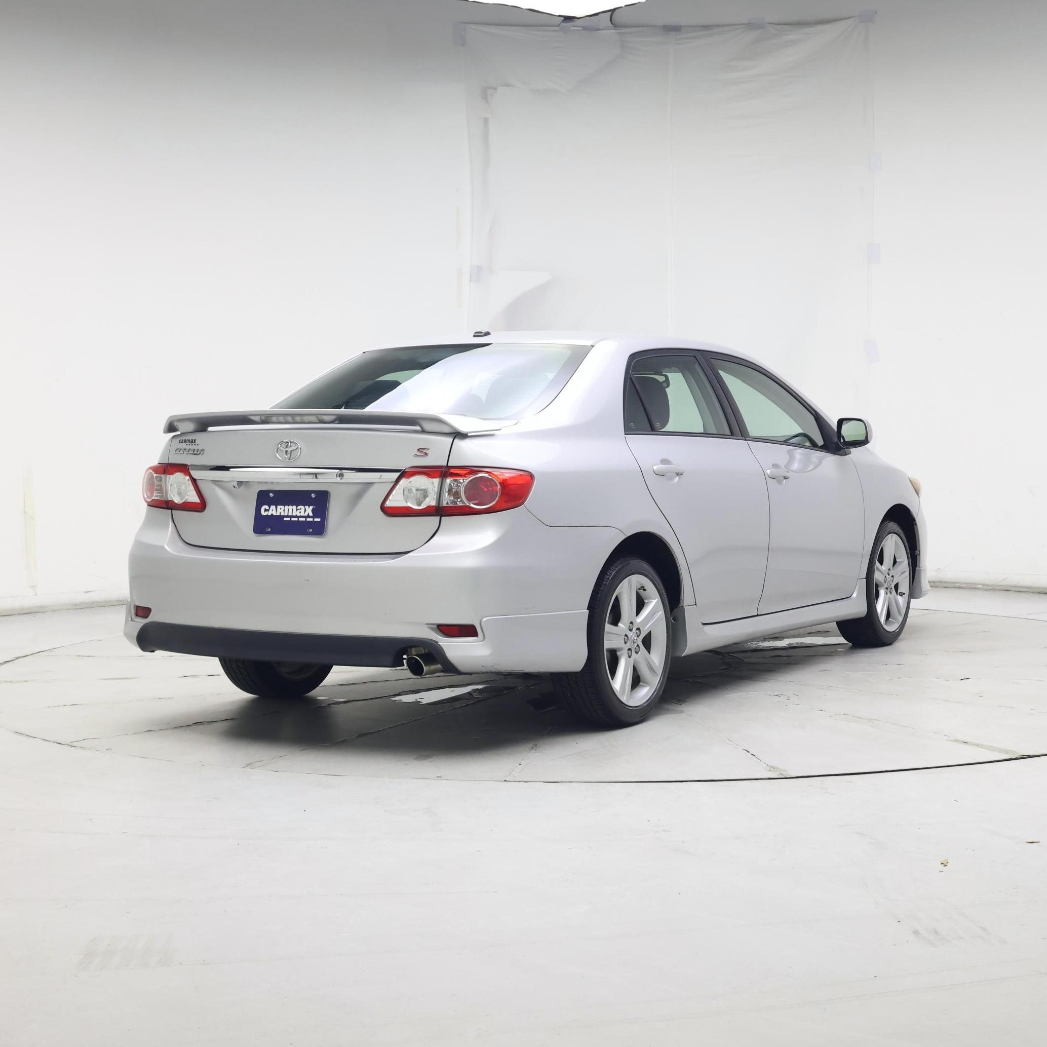 Thumbnail: 2013 Toyota Corolla - 8
