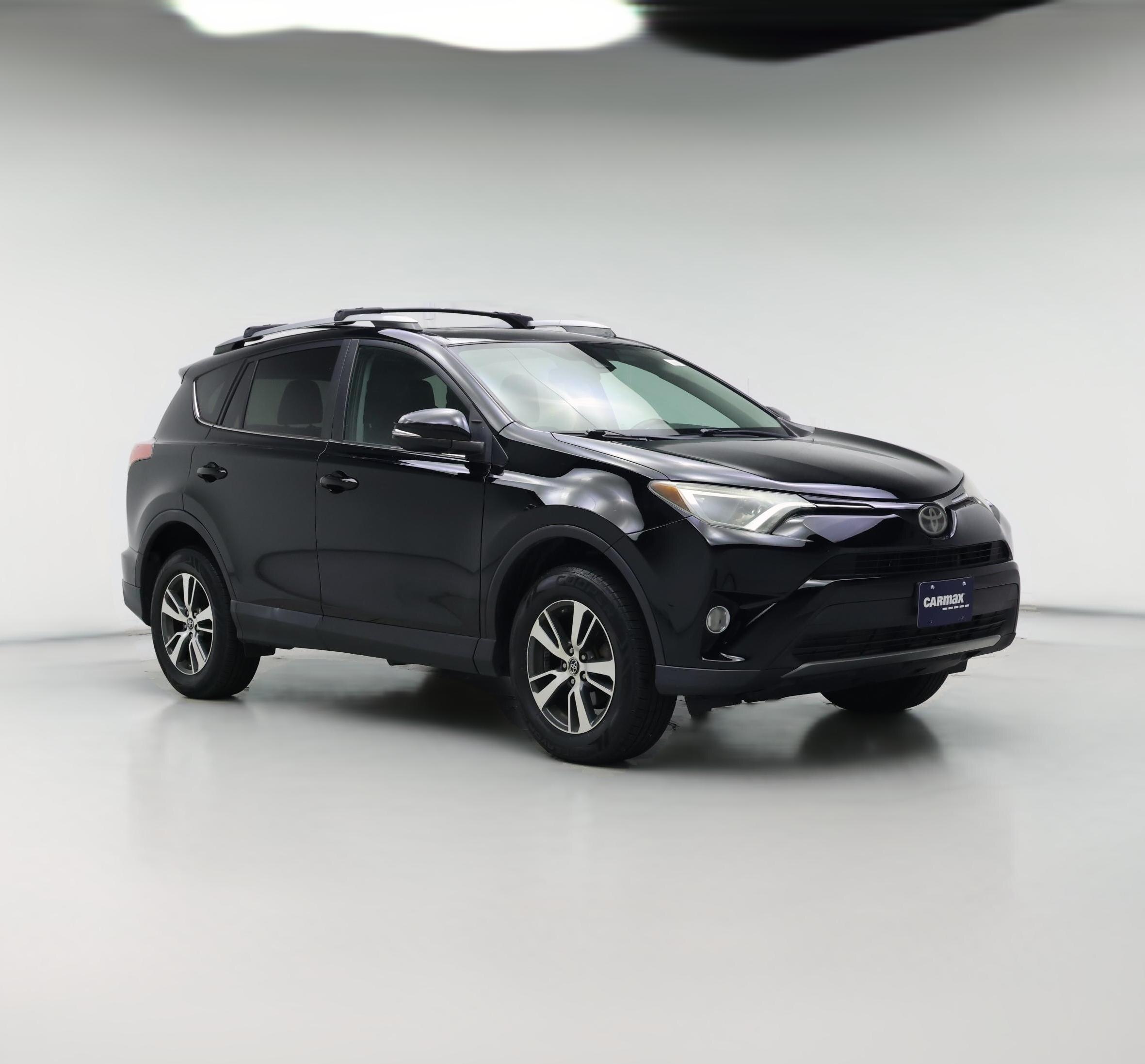 Thumbnail: 2017 Toyota RAV4 - 1