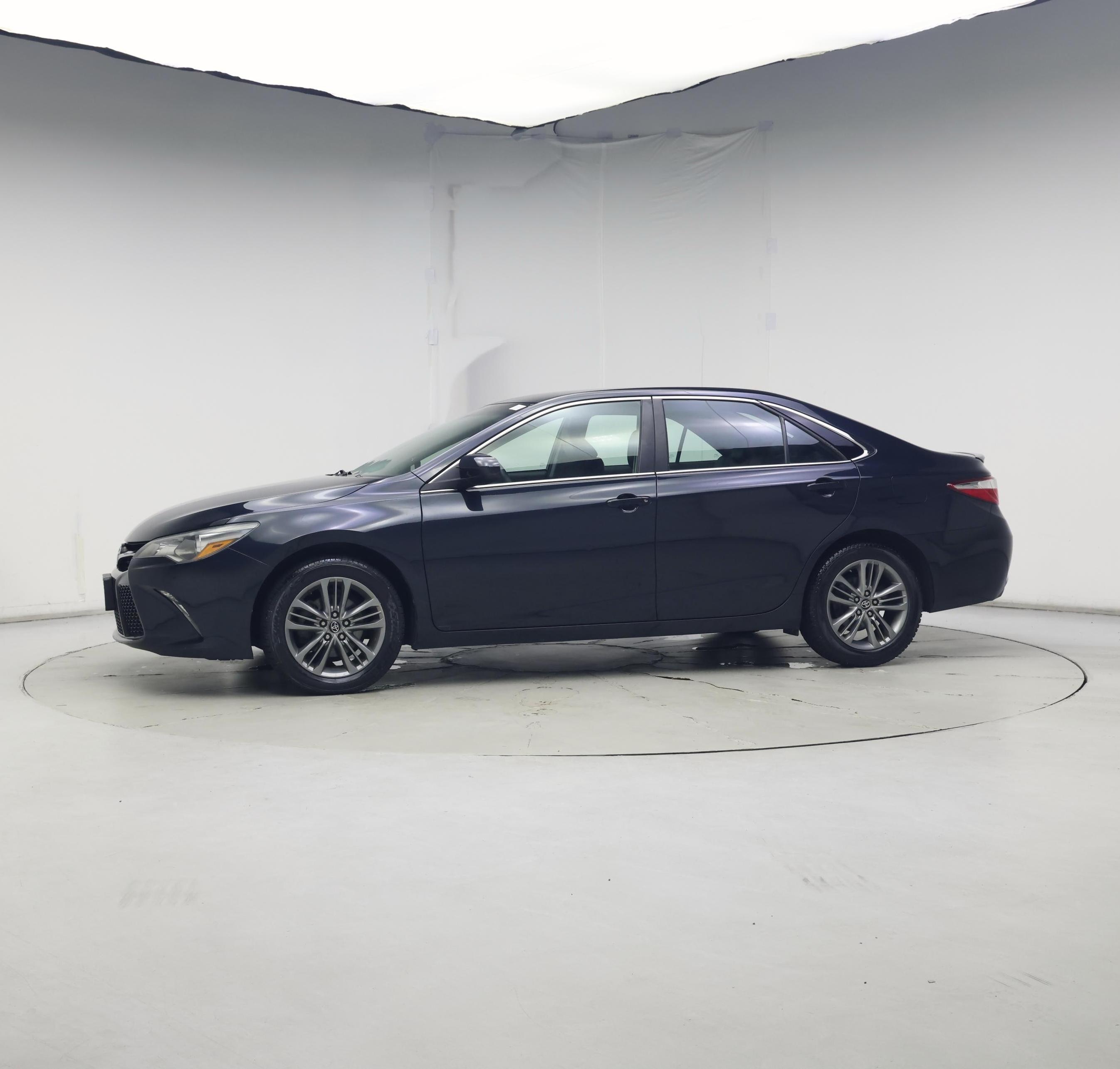 Thumbnail: 2017 Toyota Camry - 3