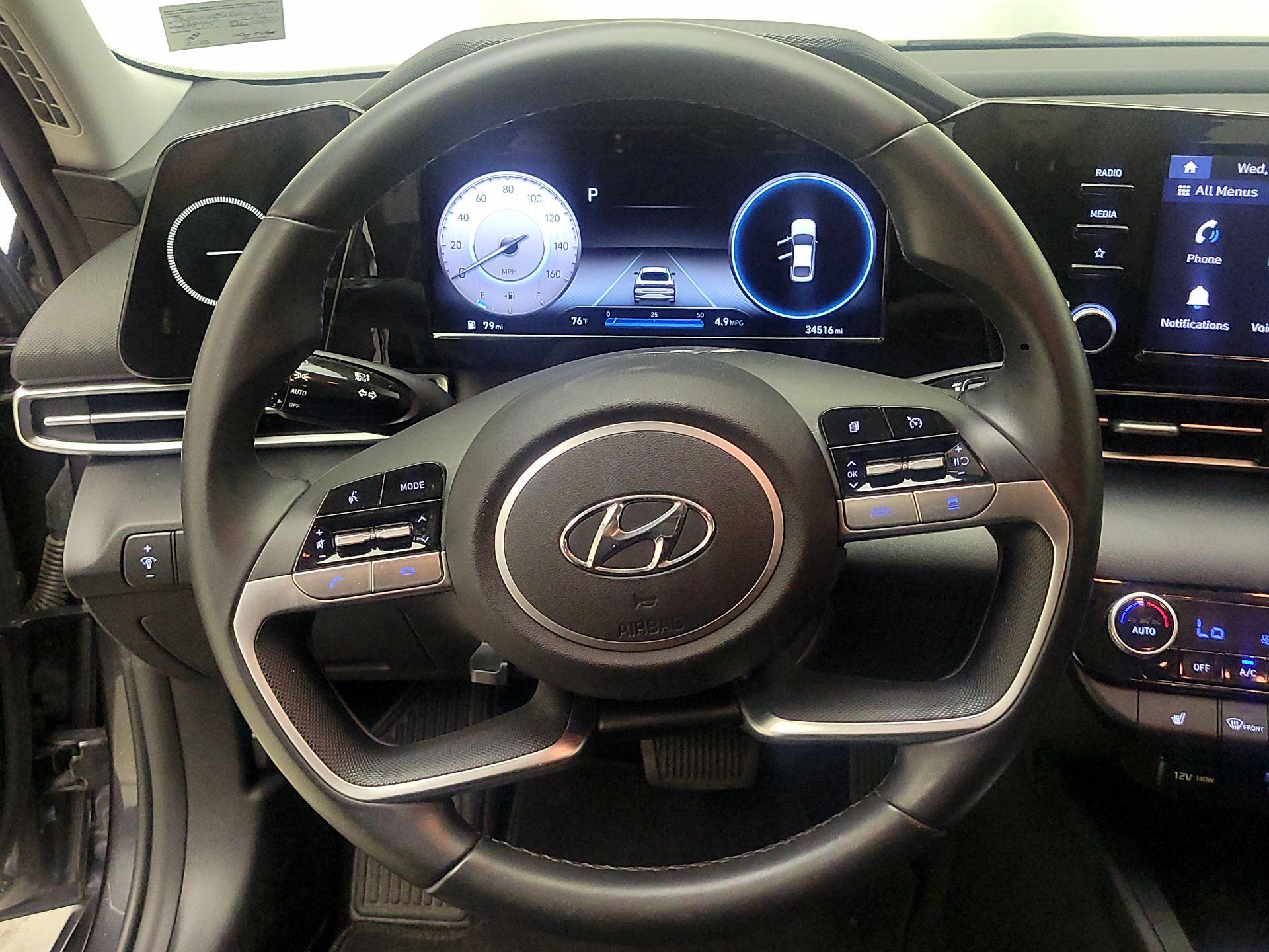Thumbnail: 2021 Hyundai Elantra - 10