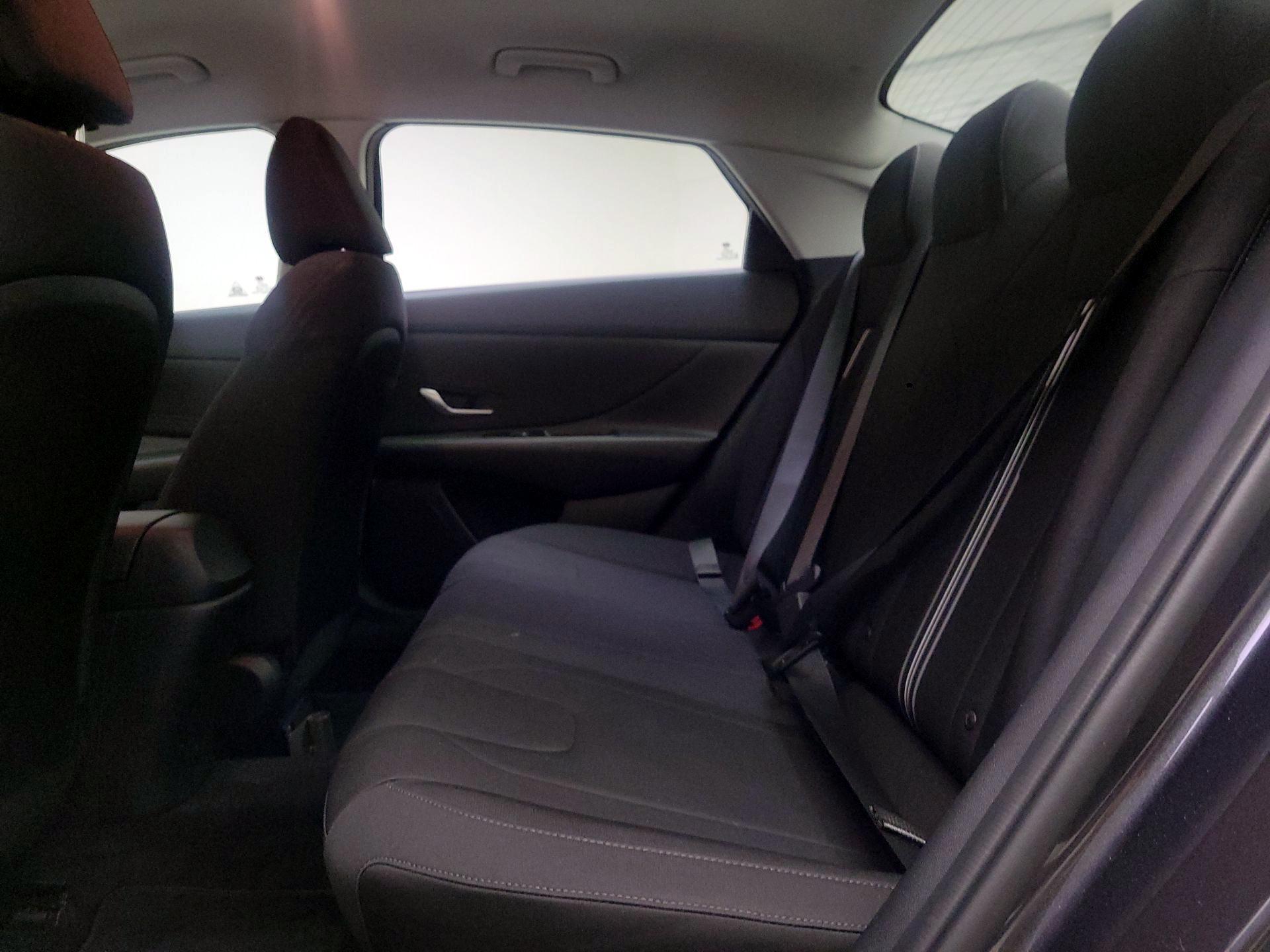 Thumbnail: 2021 Hyundai Elantra - 19