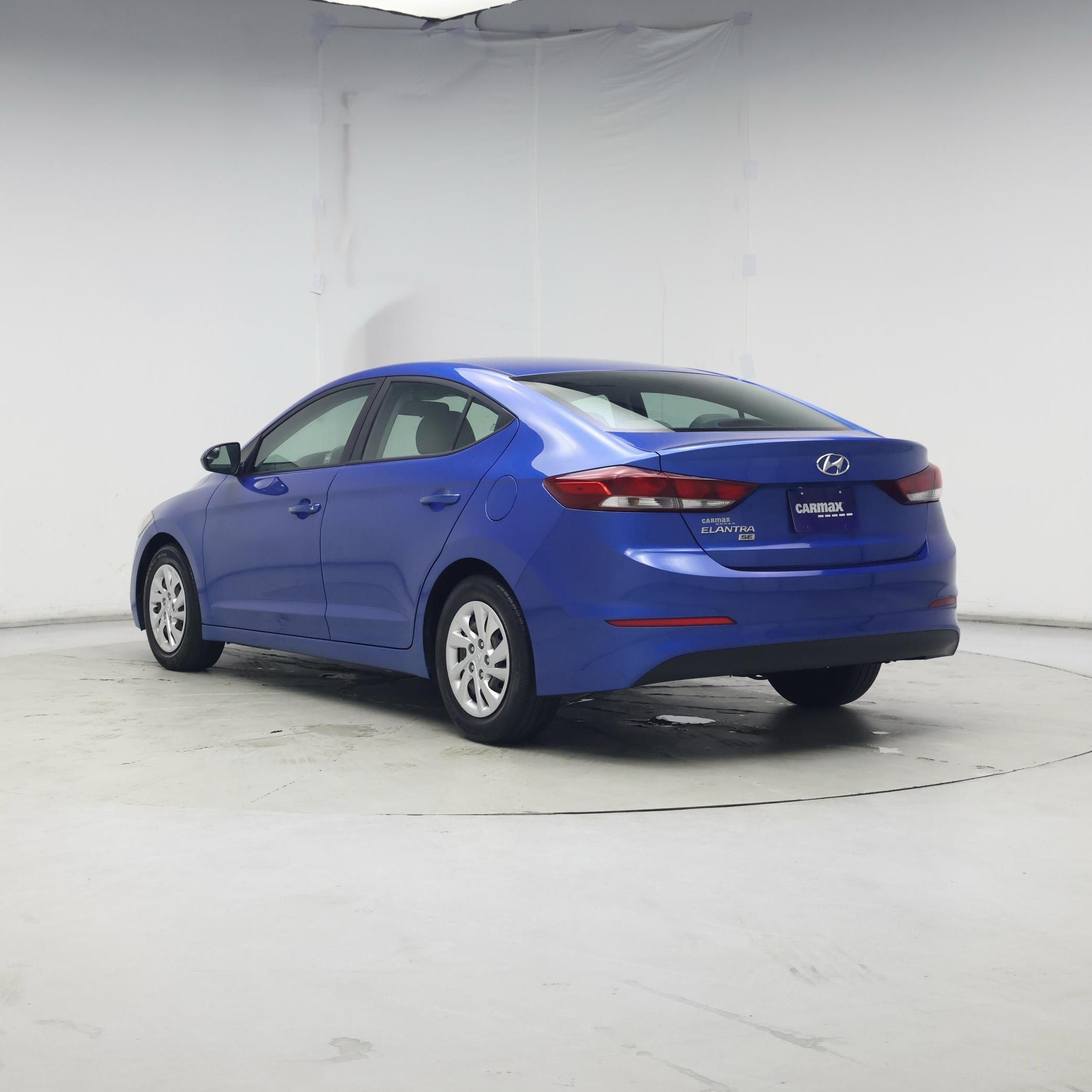 Thumbnail: 2018 Hyundai Elantra - 2