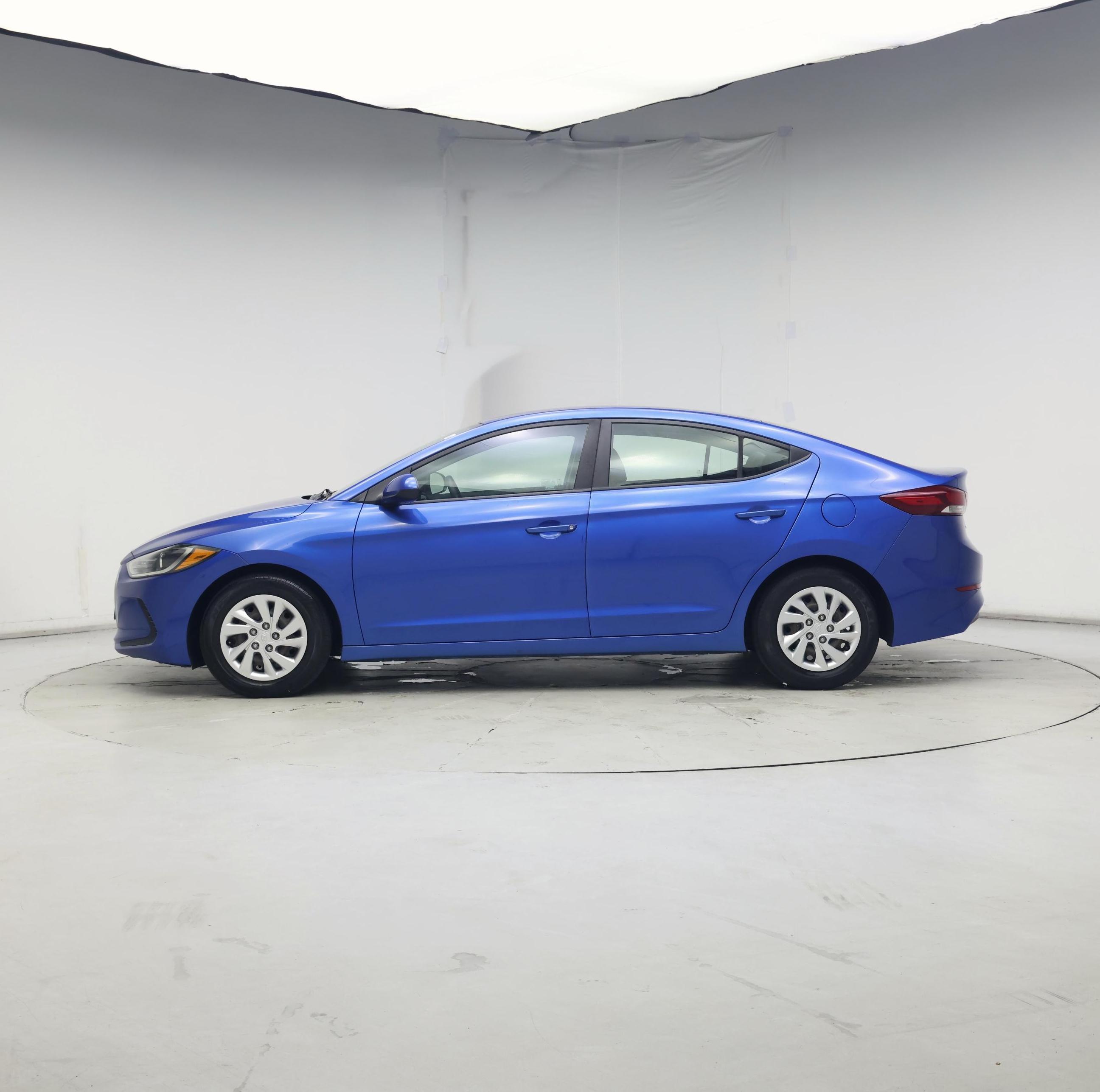 Thumbnail: 2018 Hyundai Elantra - 3