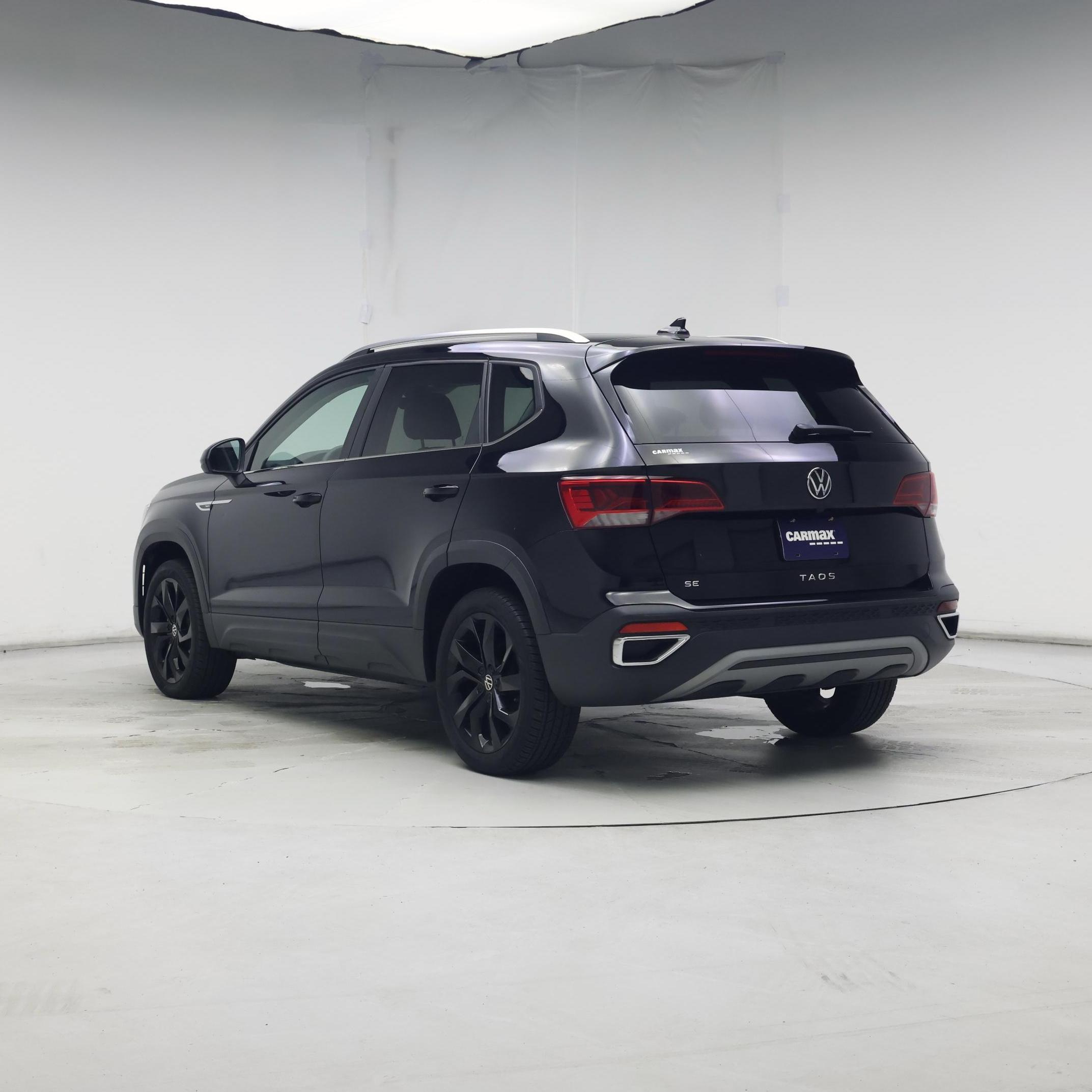 Thumbnail: 2023 Volkswagen Taos - 2
