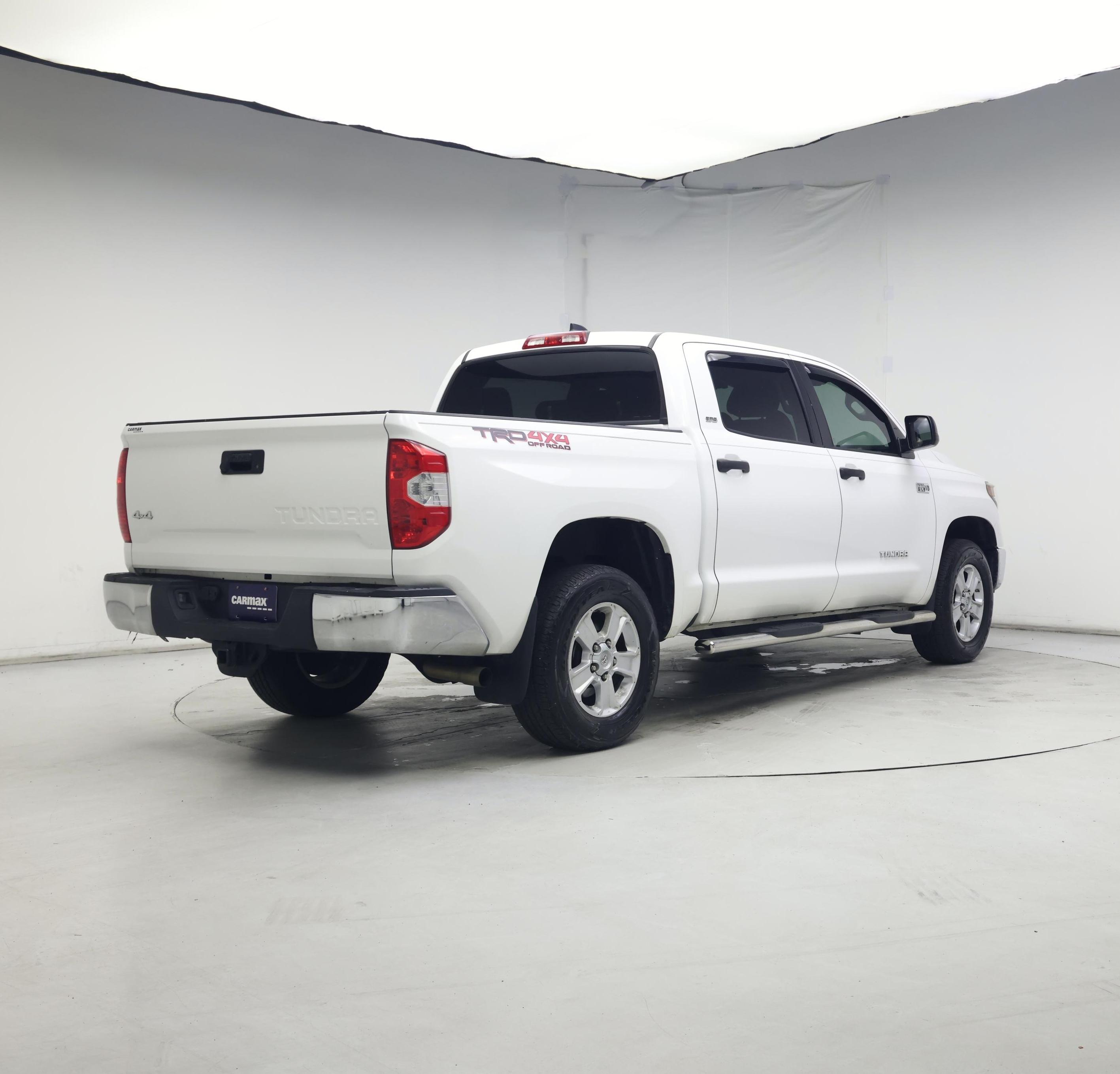 Thumbnail: 2020 Toyota Tundra - 8