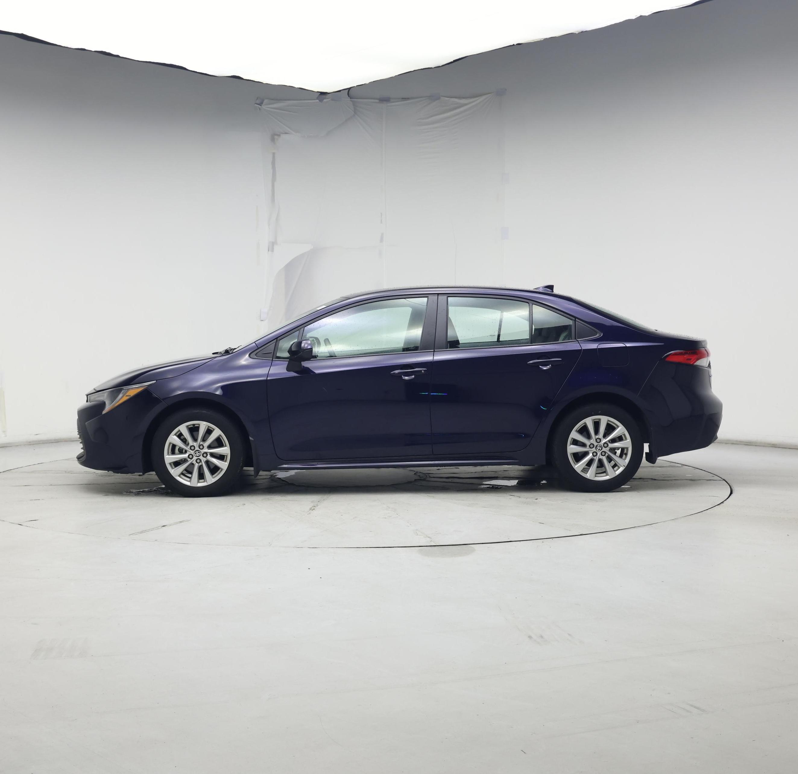 Thumbnail: 2023 Toyota Corolla - 3