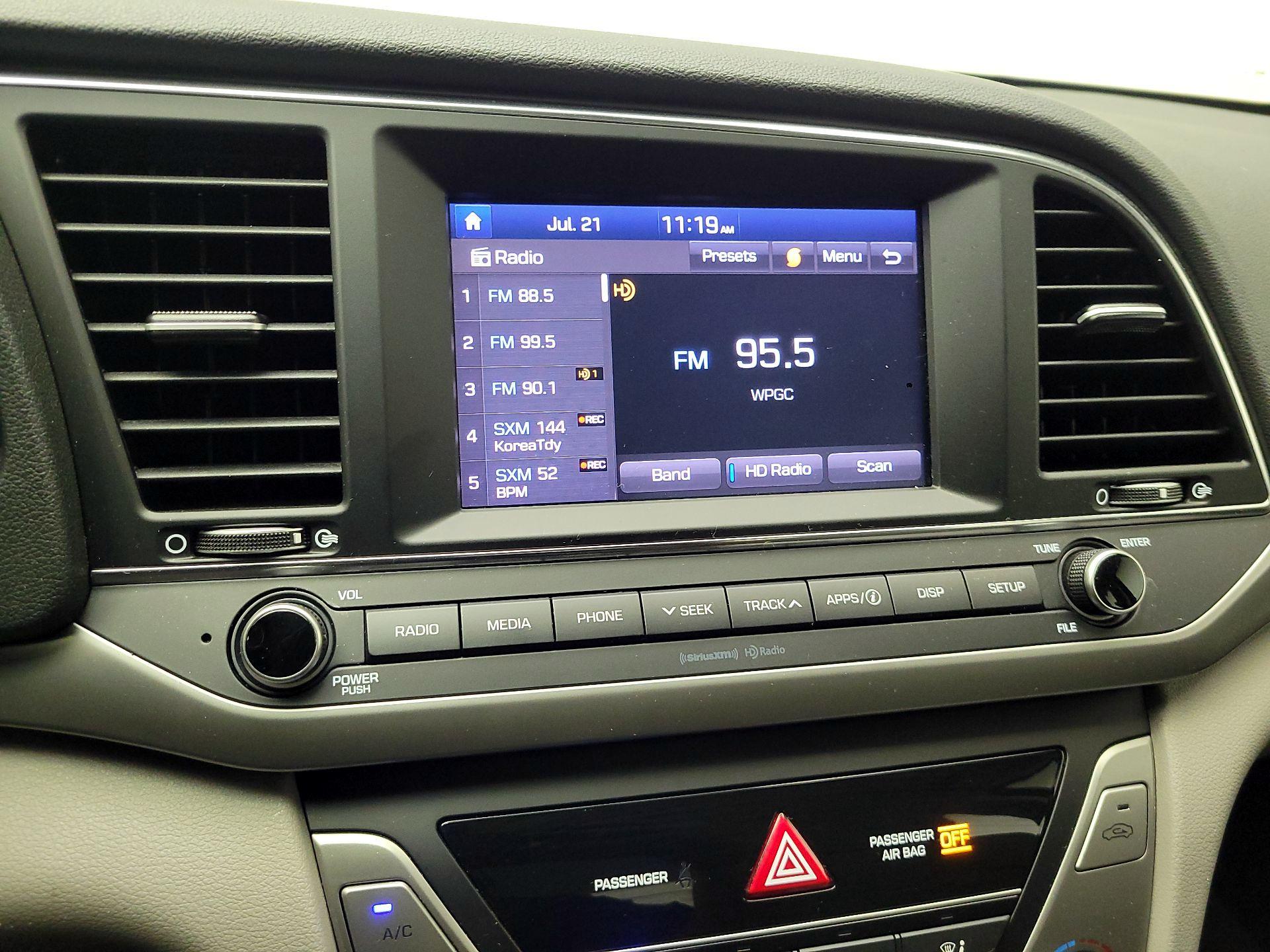 Thumbnail: 2018 Hyundai Elantra - 15