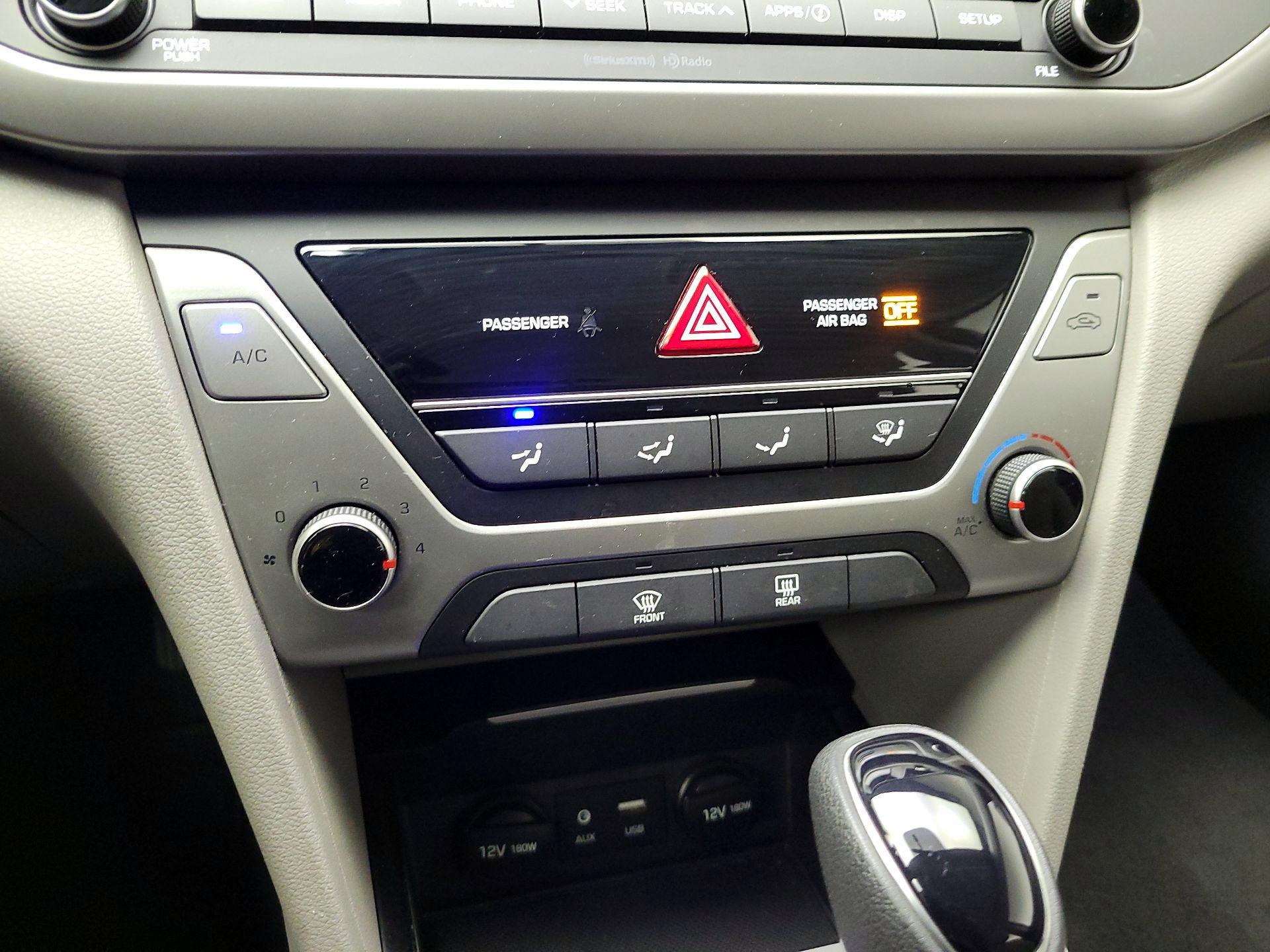 Thumbnail: 2018 Hyundai Elantra - 16