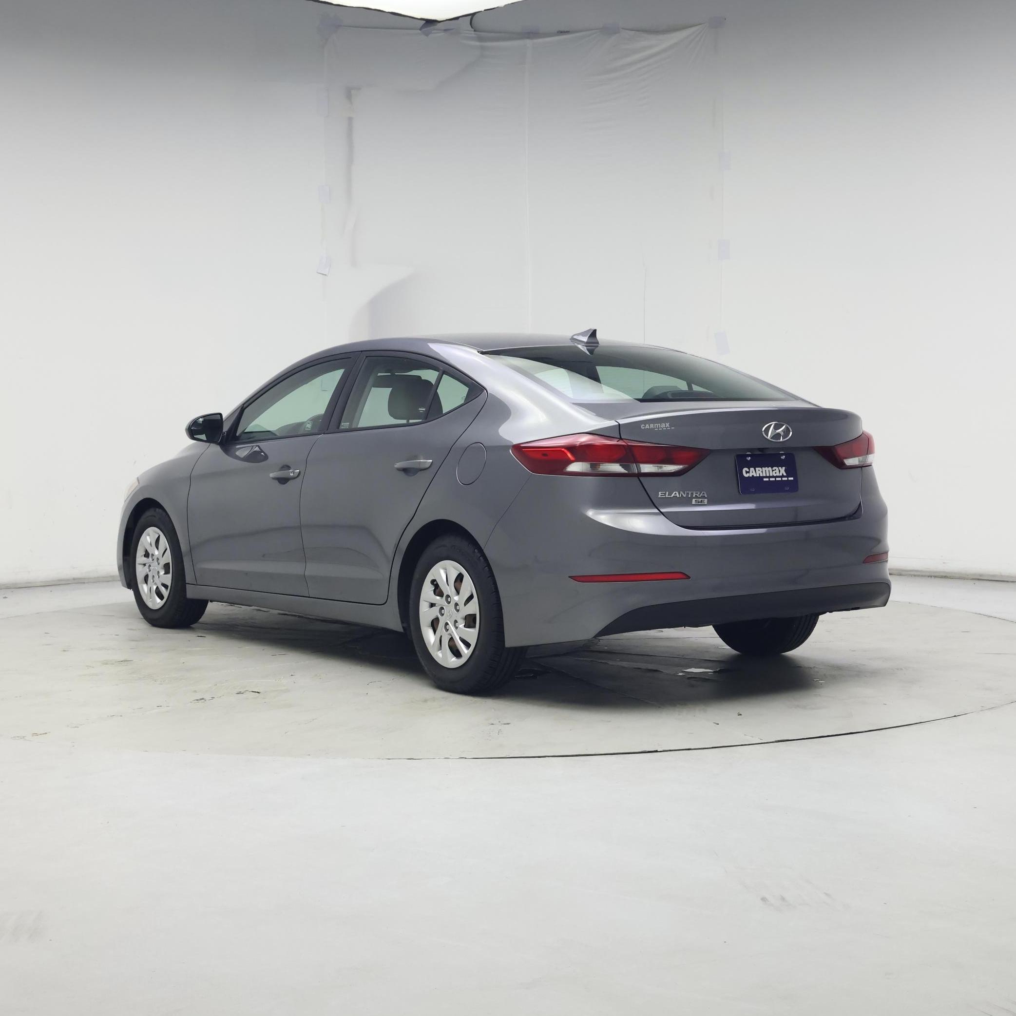 Thumbnail: 2018 Hyundai Elantra - 2