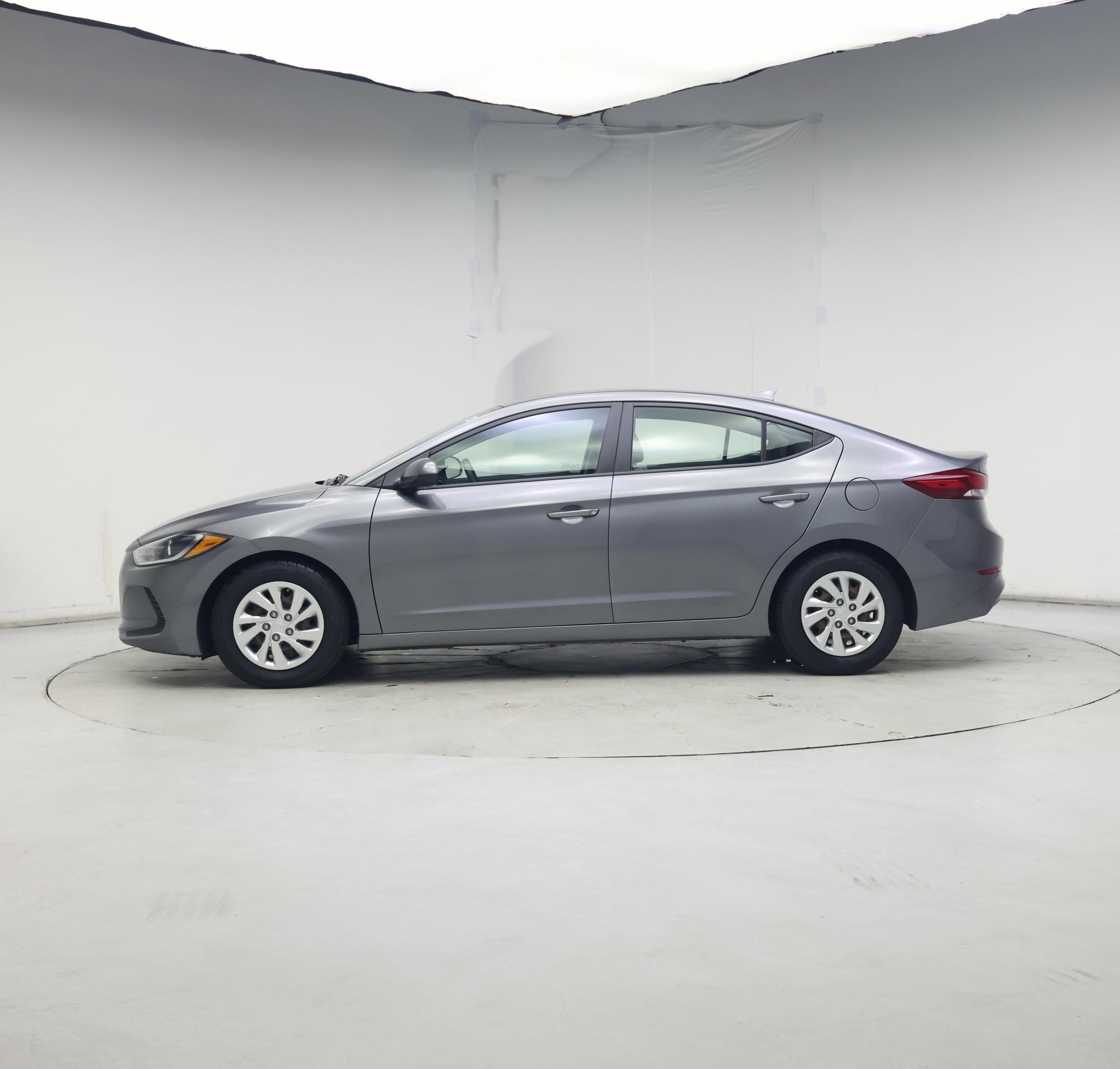 Thumbnail: 2018 Hyundai Elantra - 3
