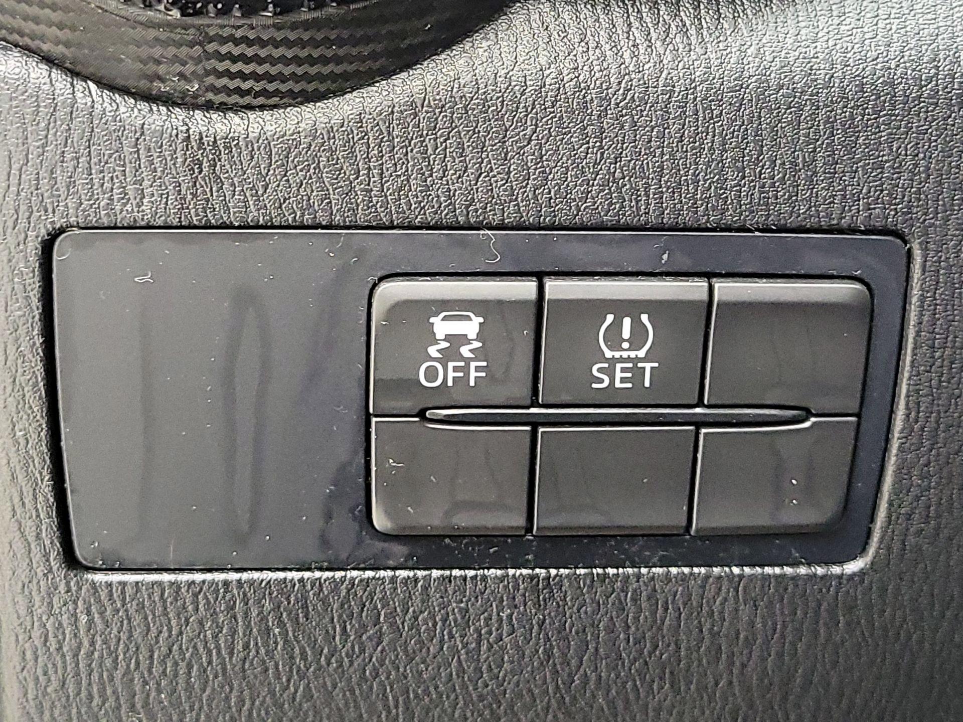Thumbnail: 2016 Scion iA - 13