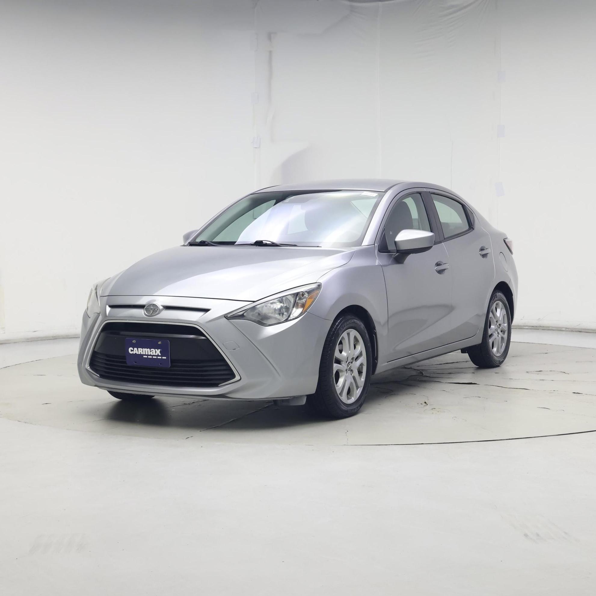 Thumbnail: 2016 Scion iA - 4