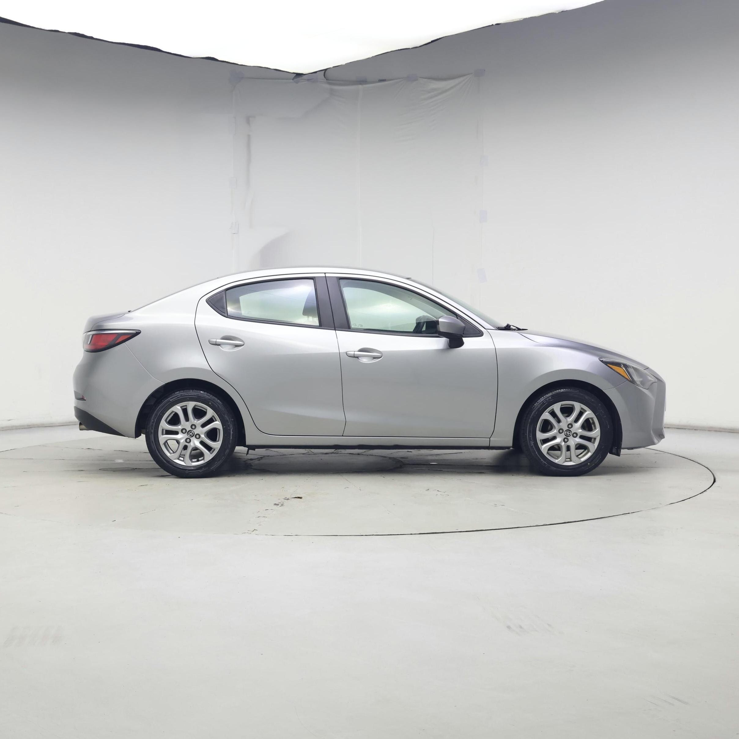 Thumbnail: 2016 Scion iA - 7