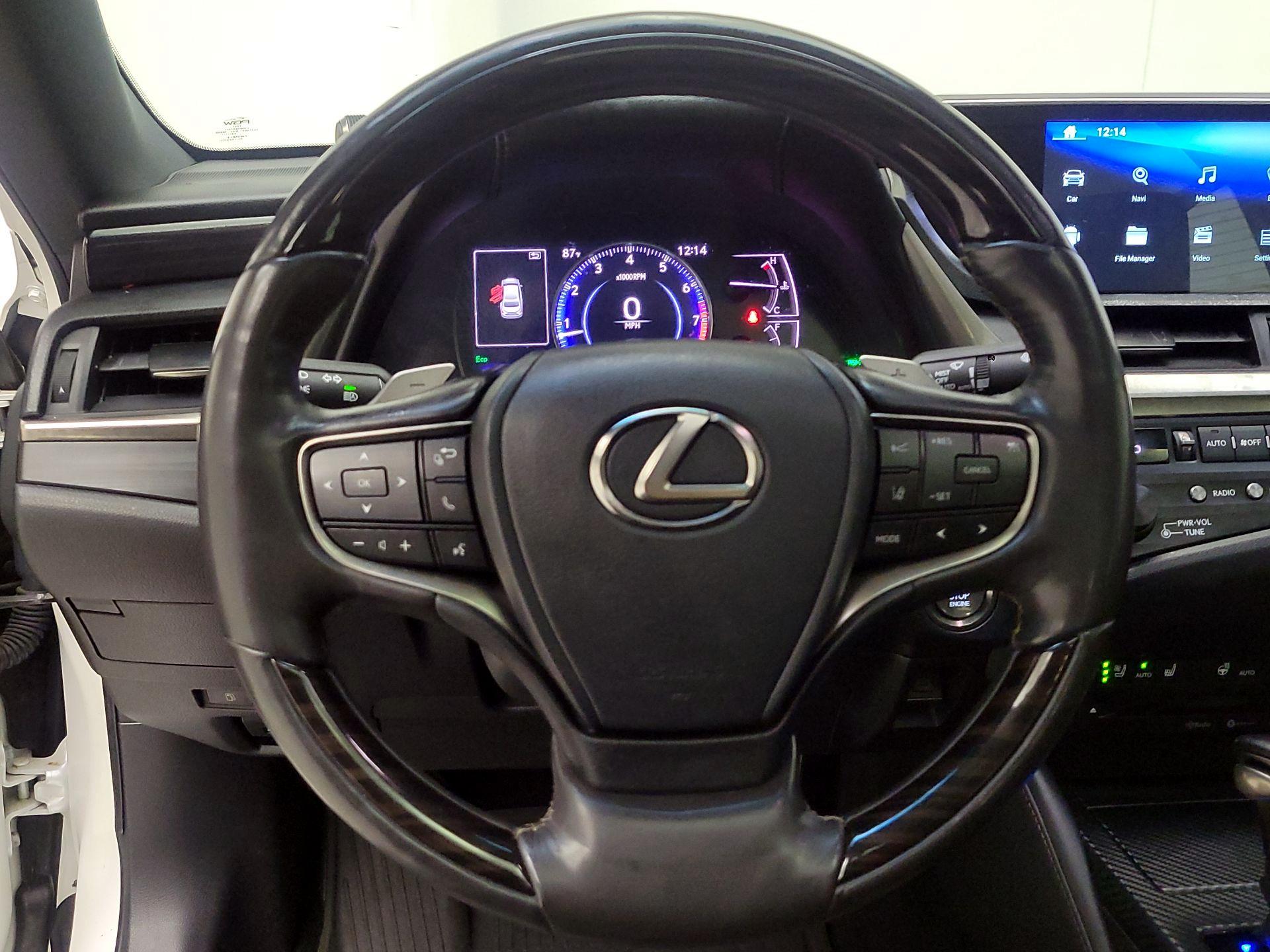 Thumbnail: 2019 Lexus GS - 10