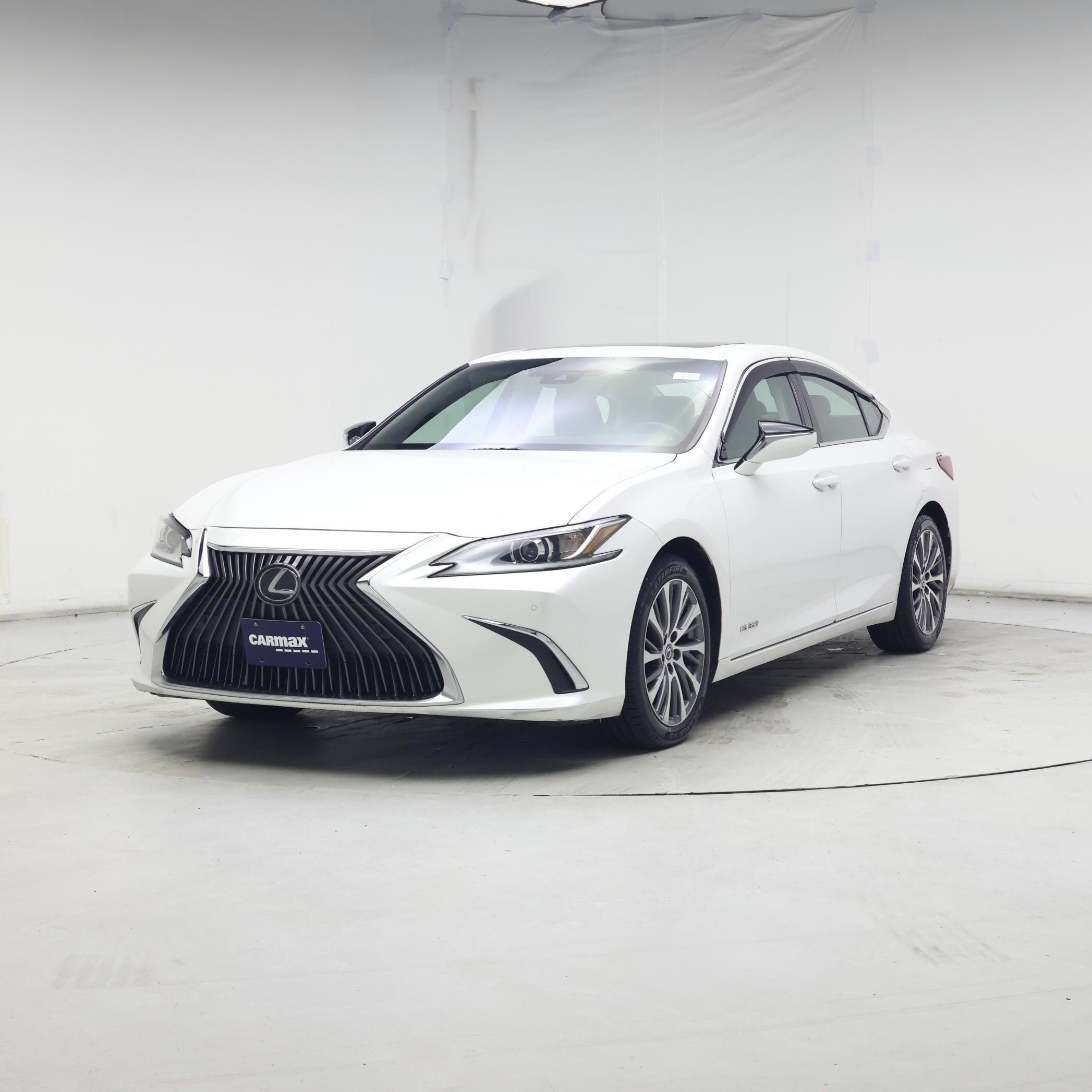Thumbnail: 2019 Lexus GS - 4