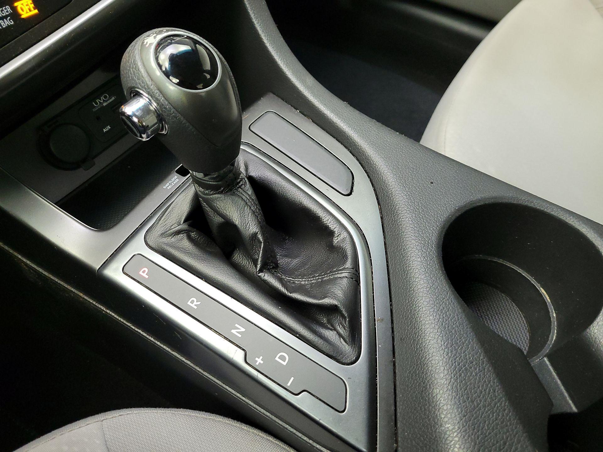 Thumbnail: 2013 Kia Optima - 17