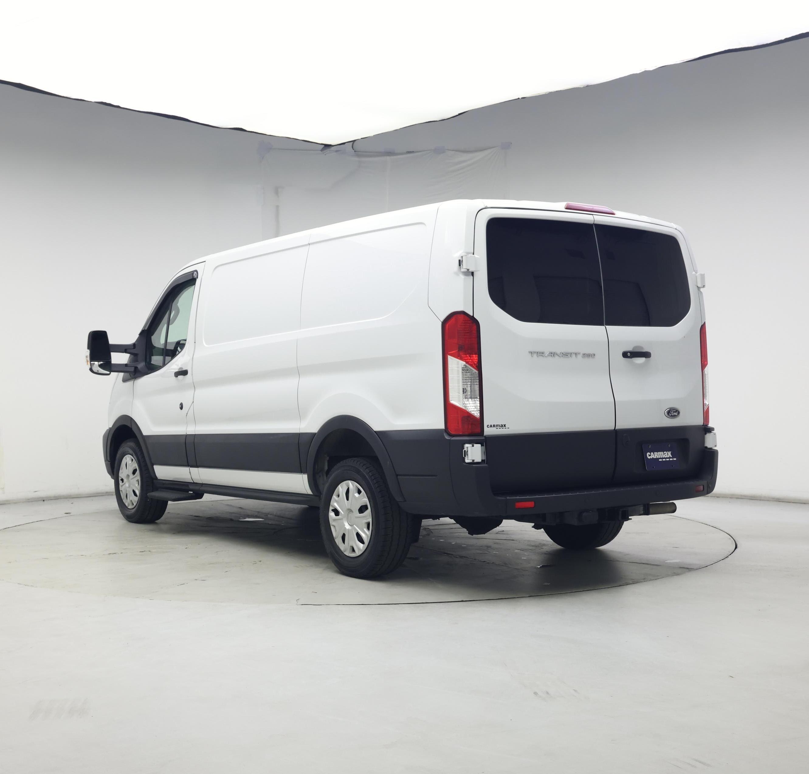 Thumbnail: 2024 Ford Transit Series - 2