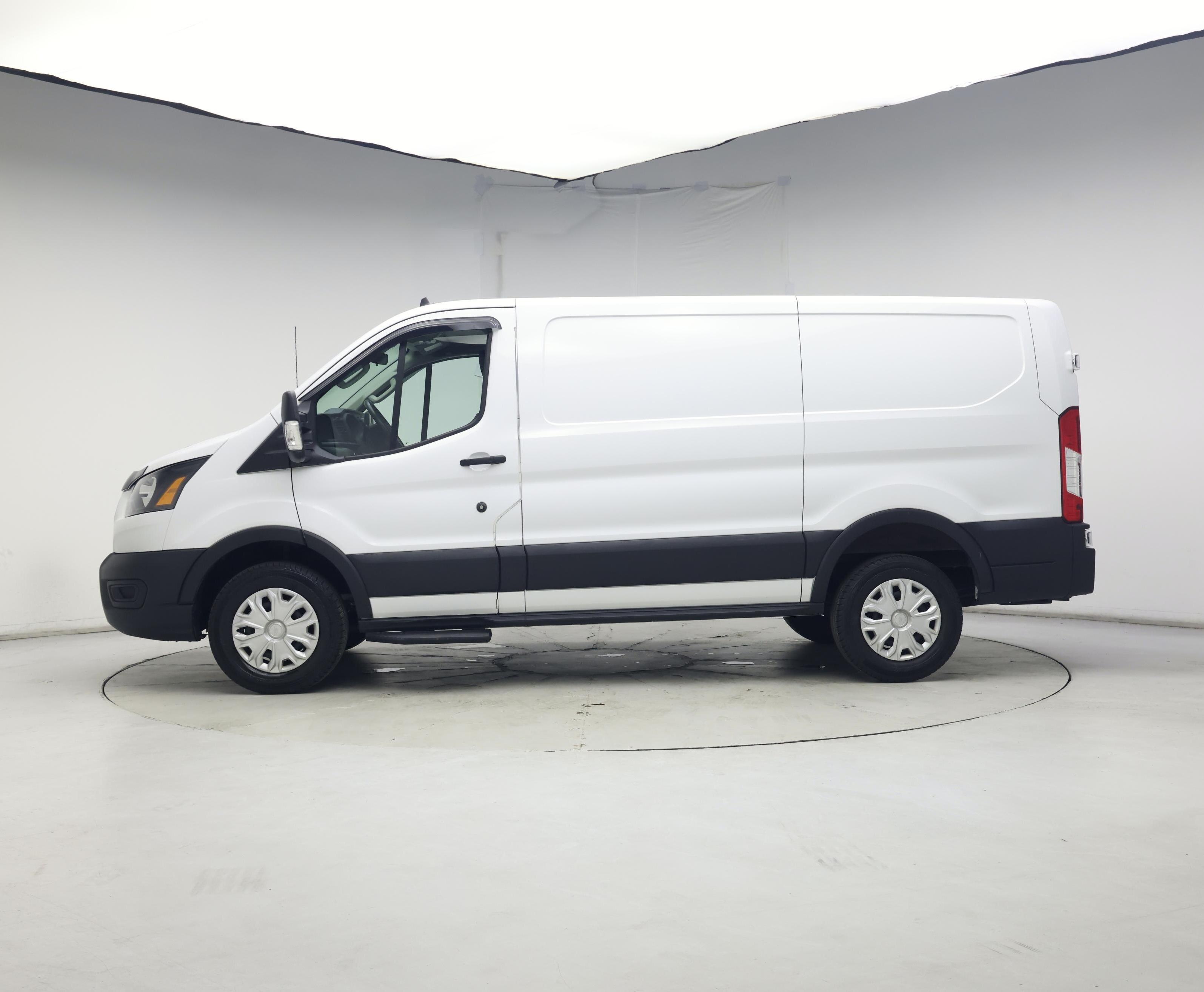 Thumbnail: 2024 Ford Transit Series - 3
