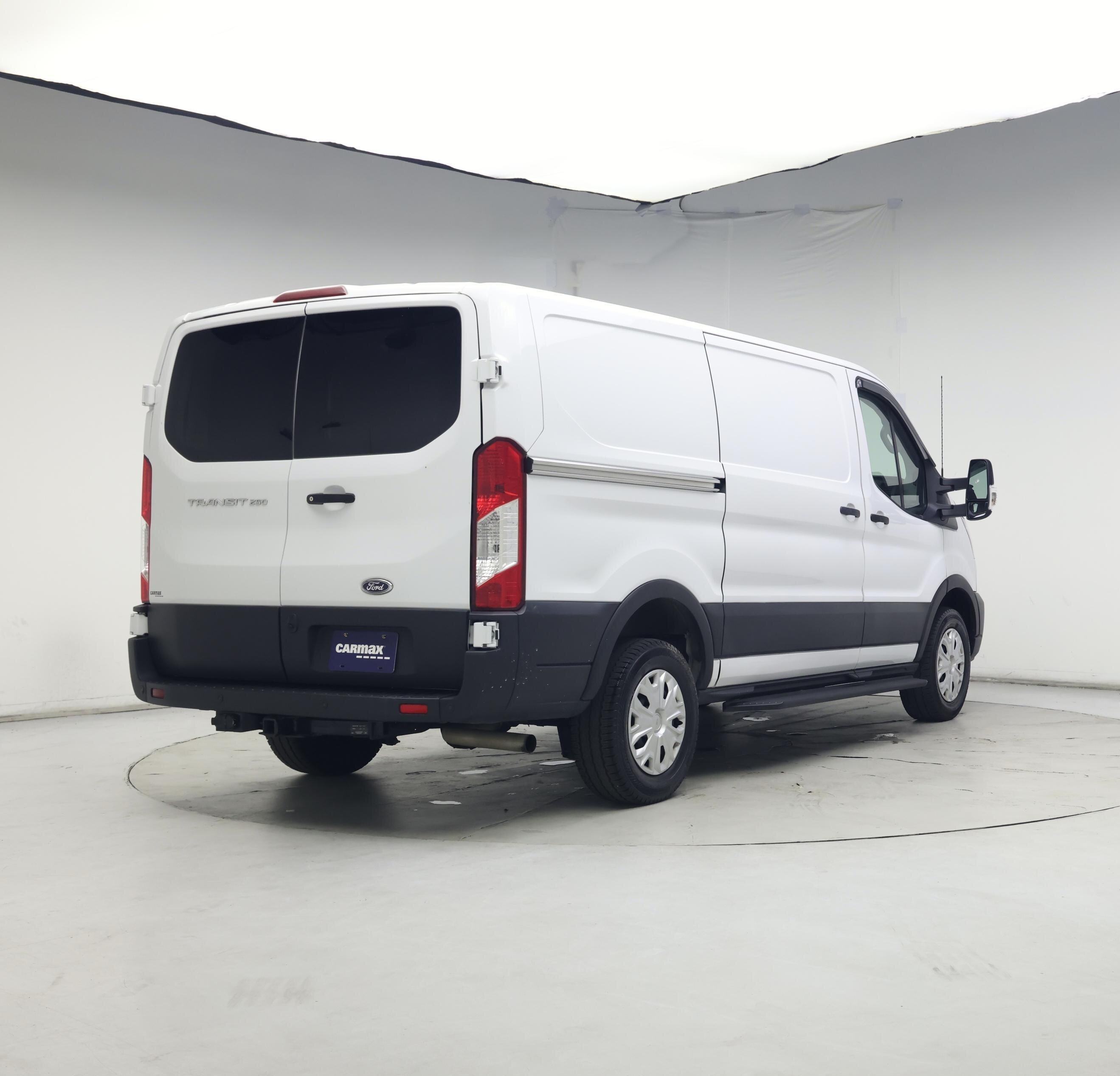 Thumbnail: 2024 Ford Transit Series - 8