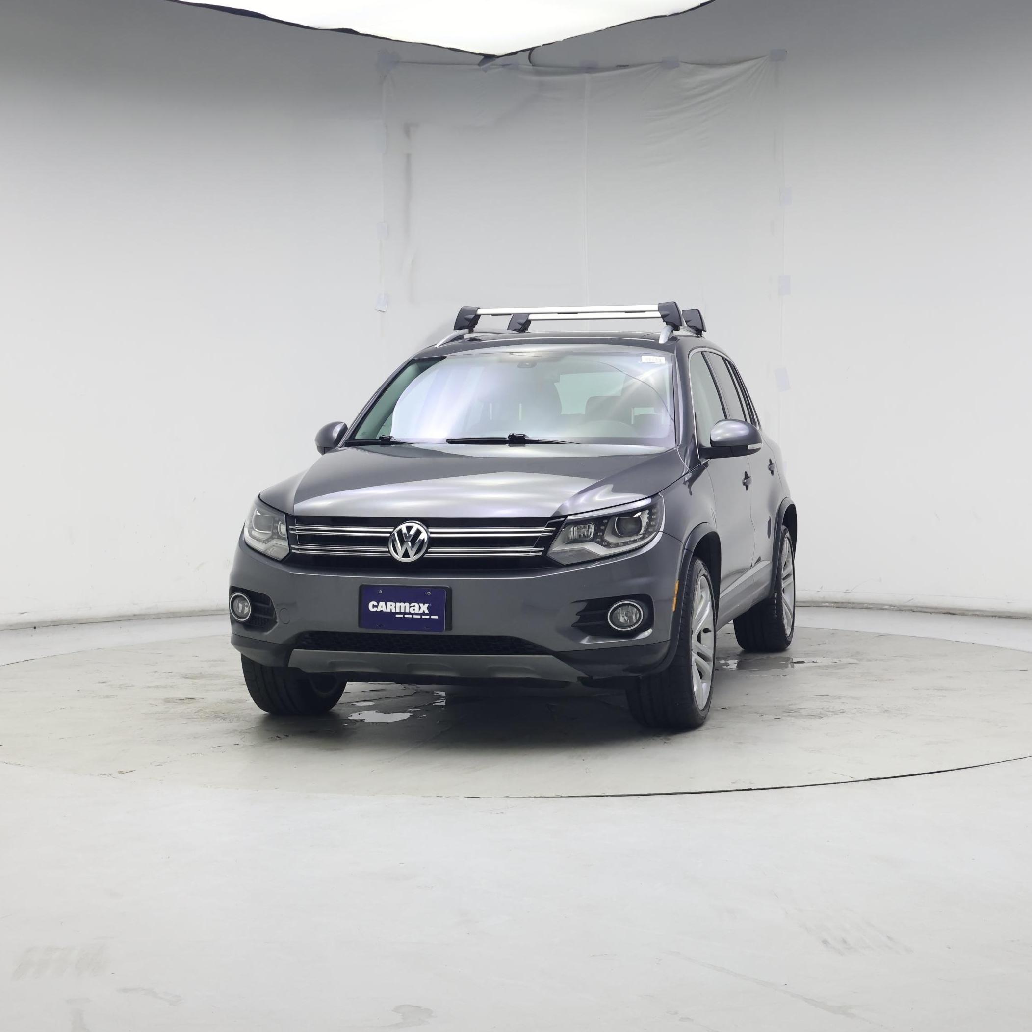 Thumbnail: 2016 Volkswagen Tiguan - 4
