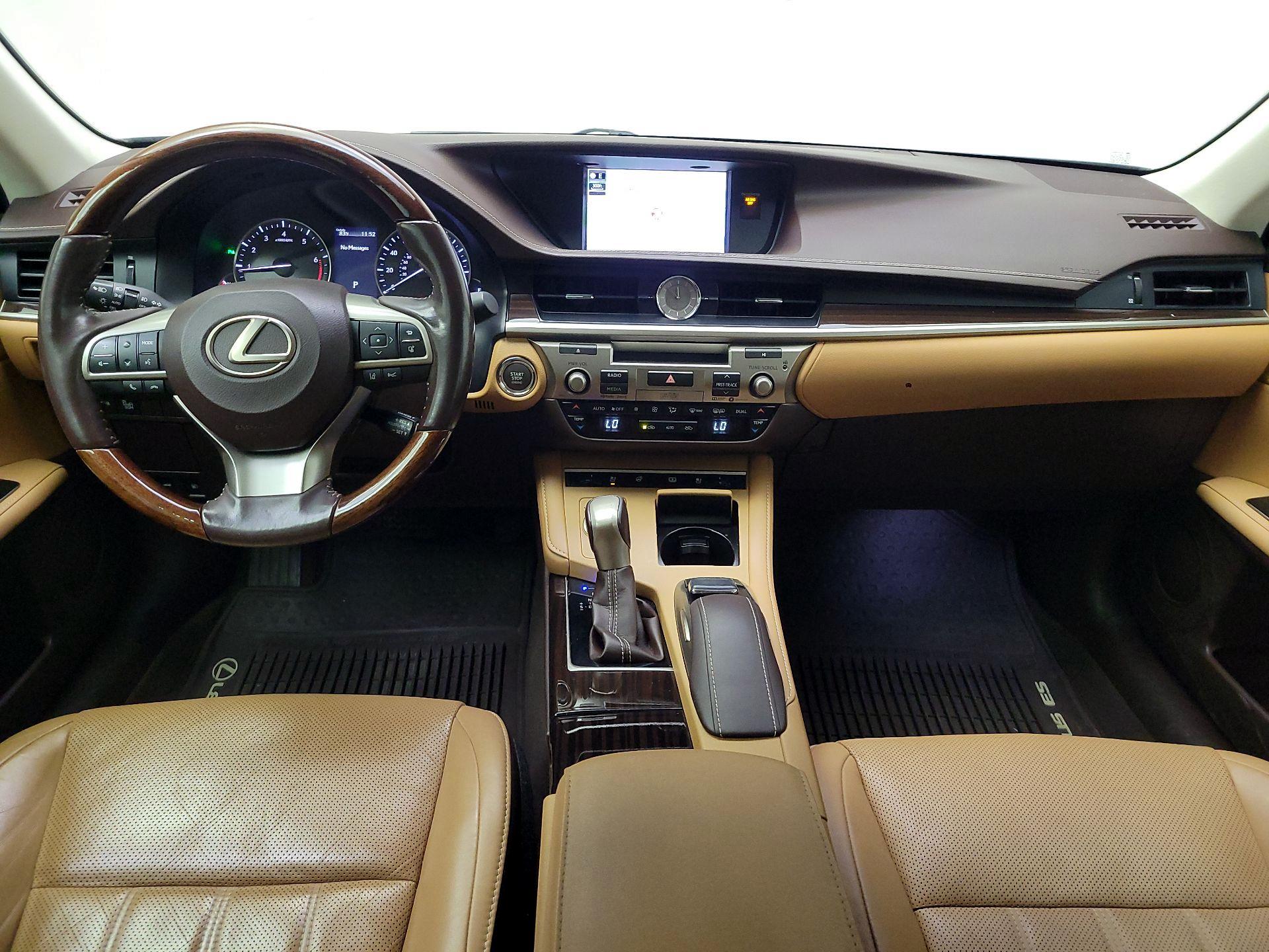 Thumbnail: 2018 Lexus ES - 9
