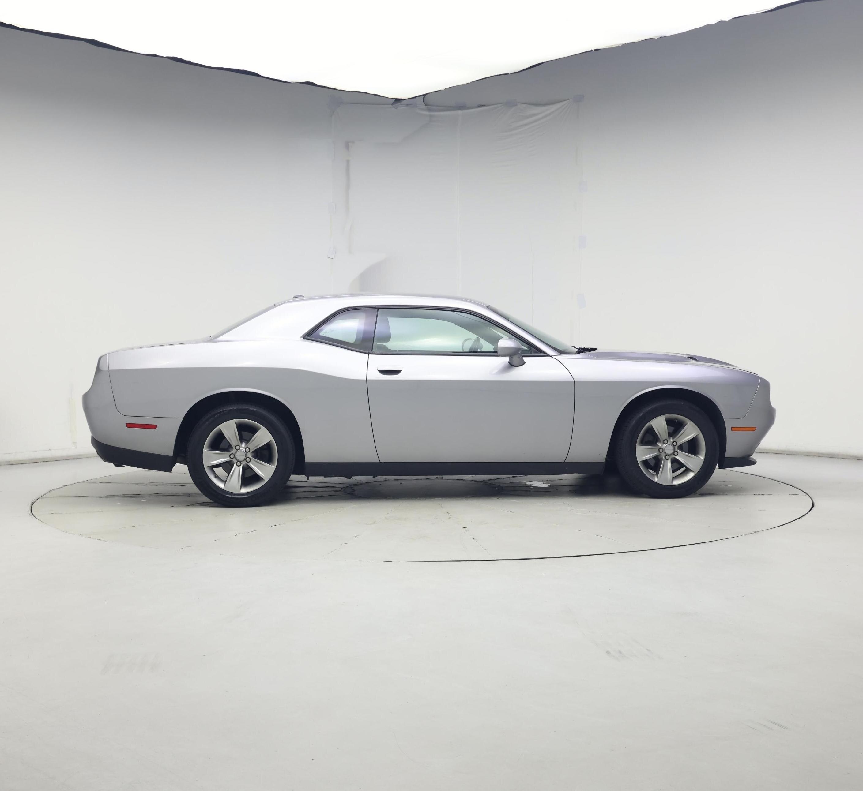 Thumbnail: 2016 Dodge Challenger - 7