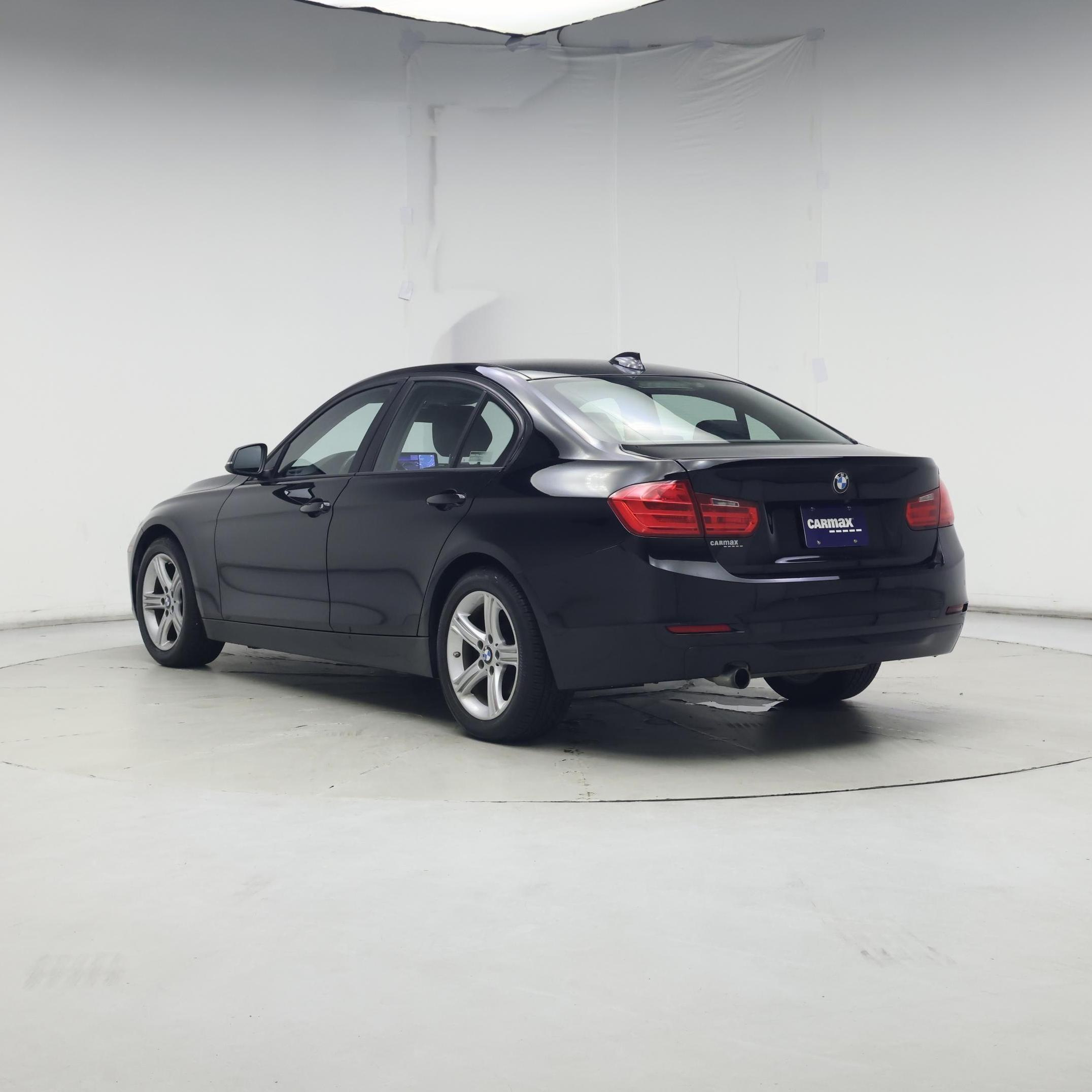 Thumbnail: 2013 BMW 3 Series - 2
