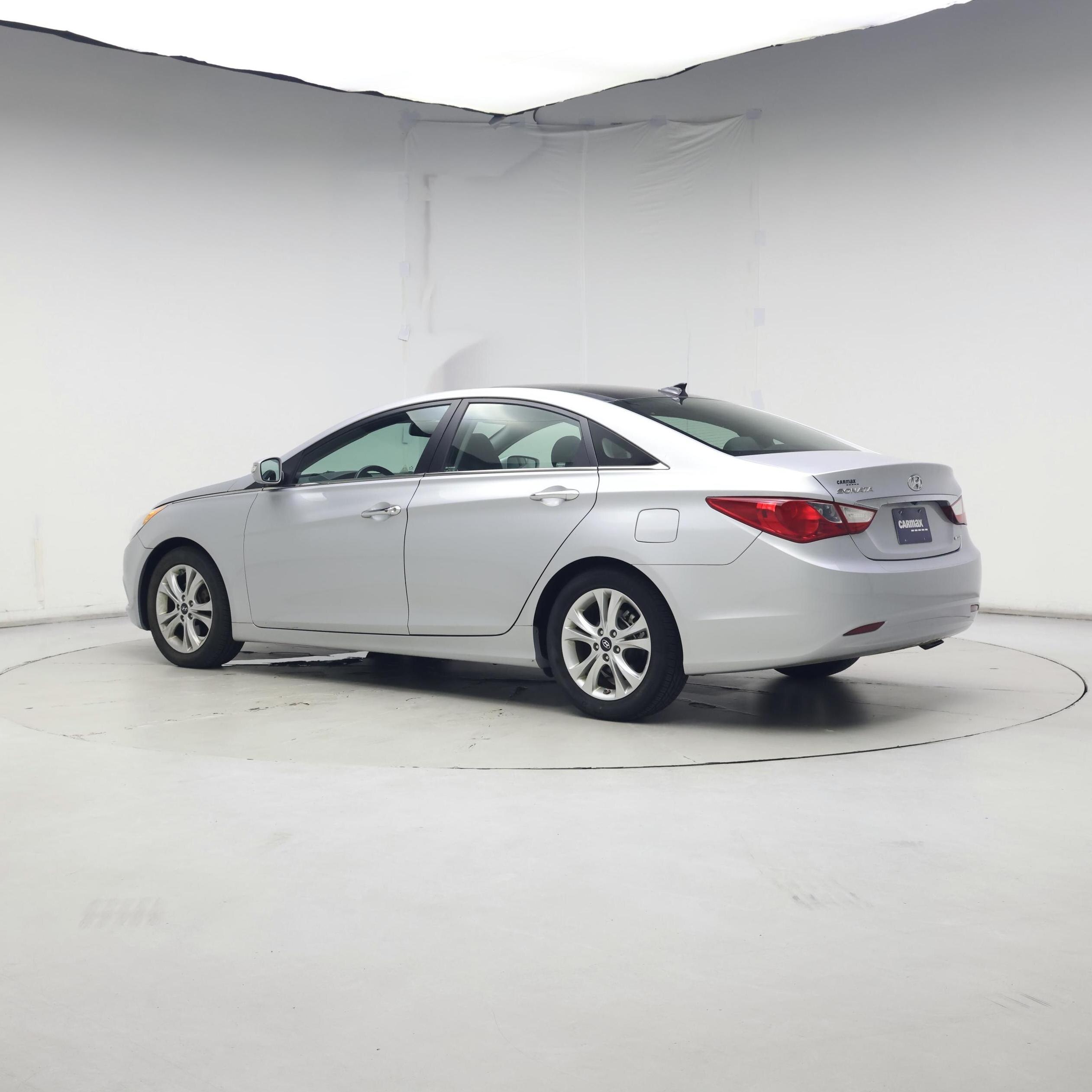 Thumbnail: 2013 Hyundai Sonata - 2