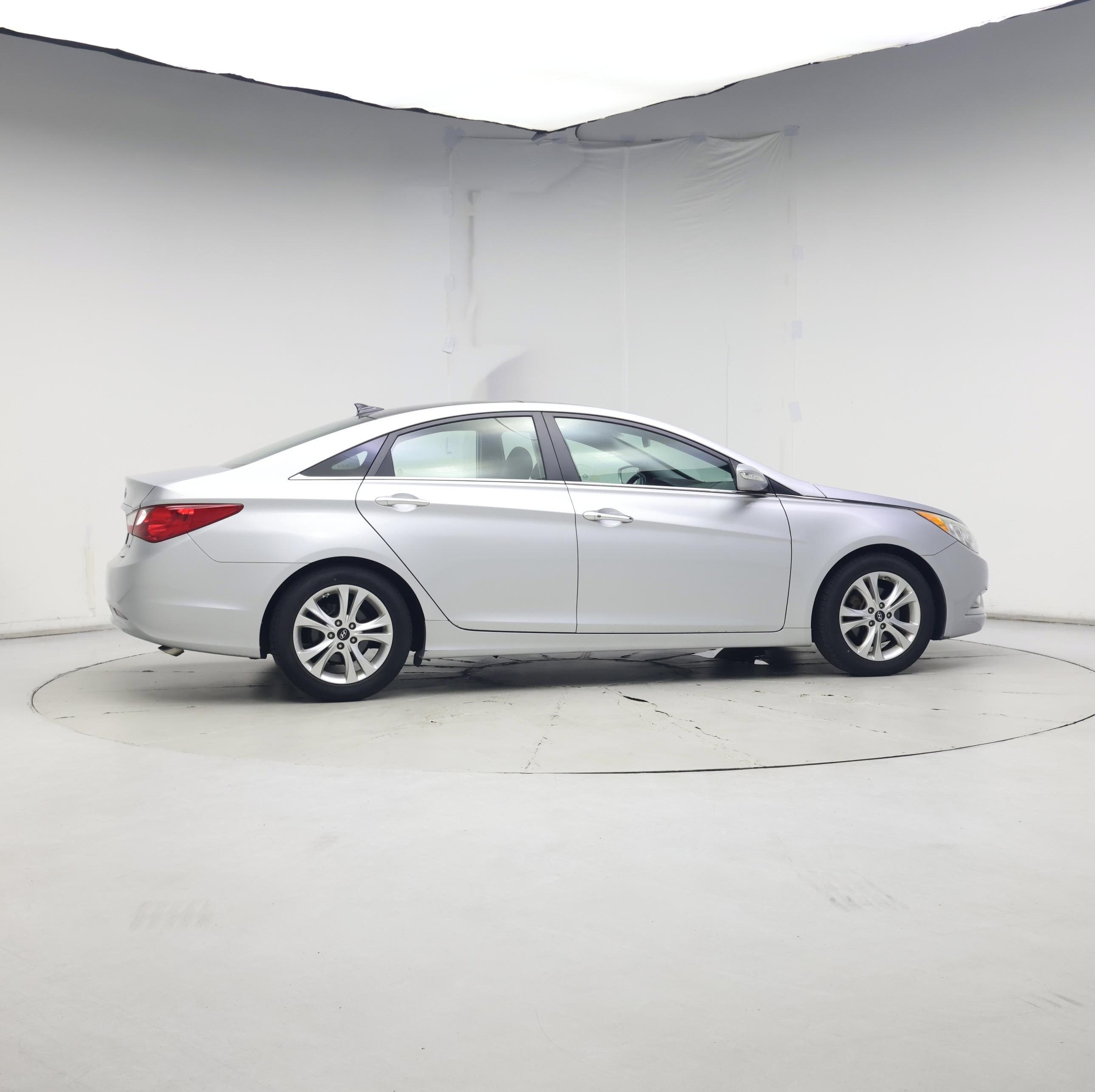 Thumbnail: 2013 Hyundai Sonata - 7
