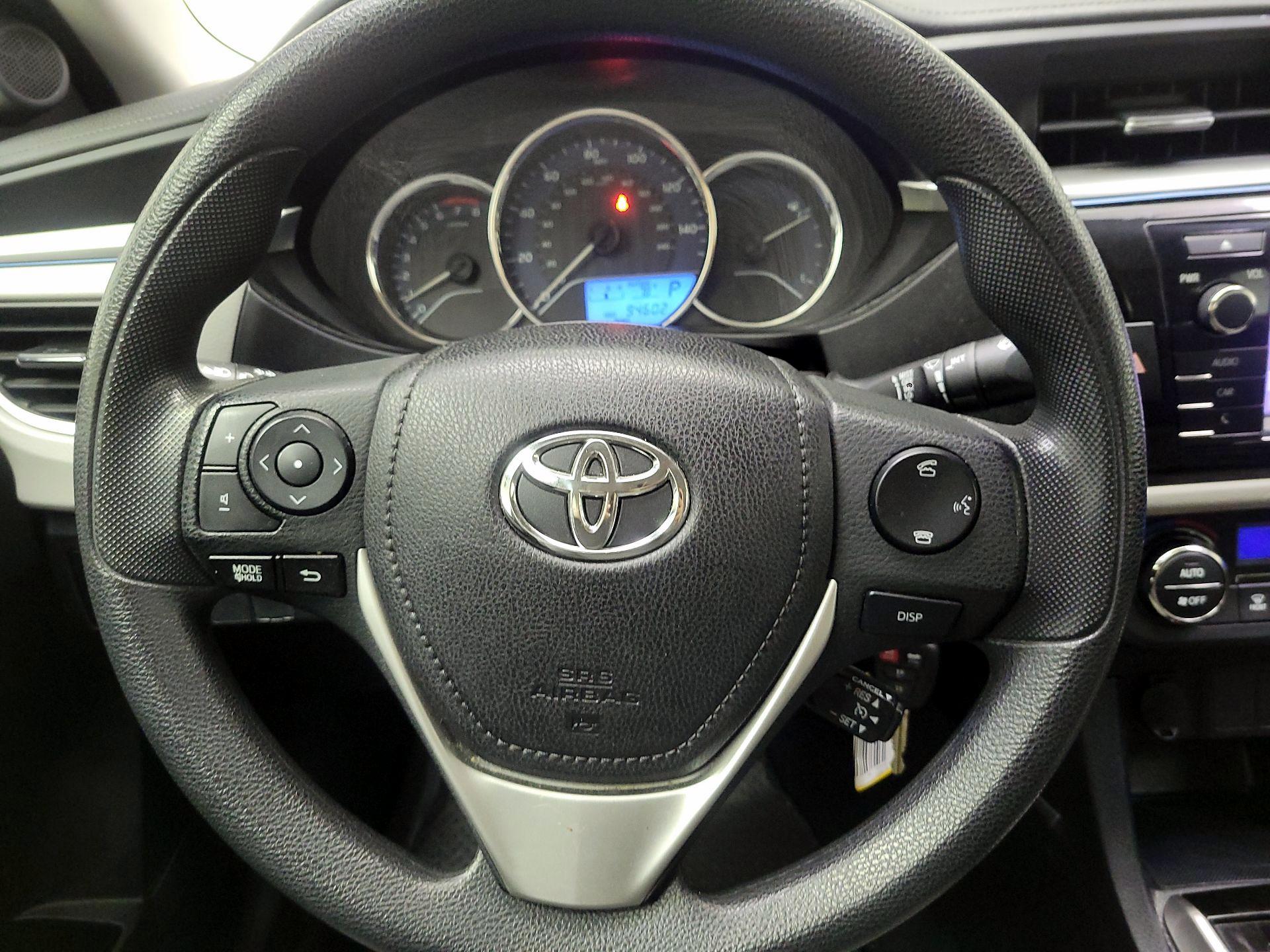 Thumbnail: 2016 Toyota Corolla - 10