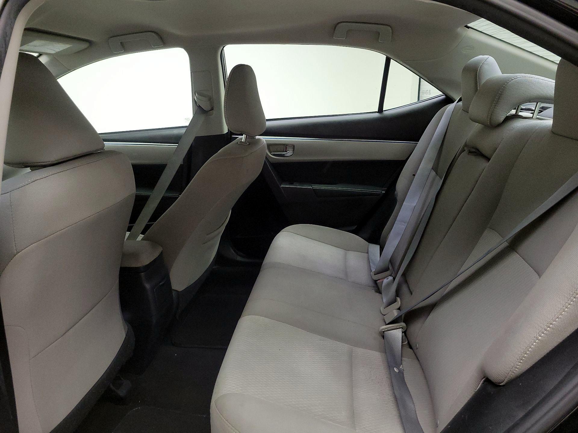 Thumbnail: 2016 Toyota Corolla - 19