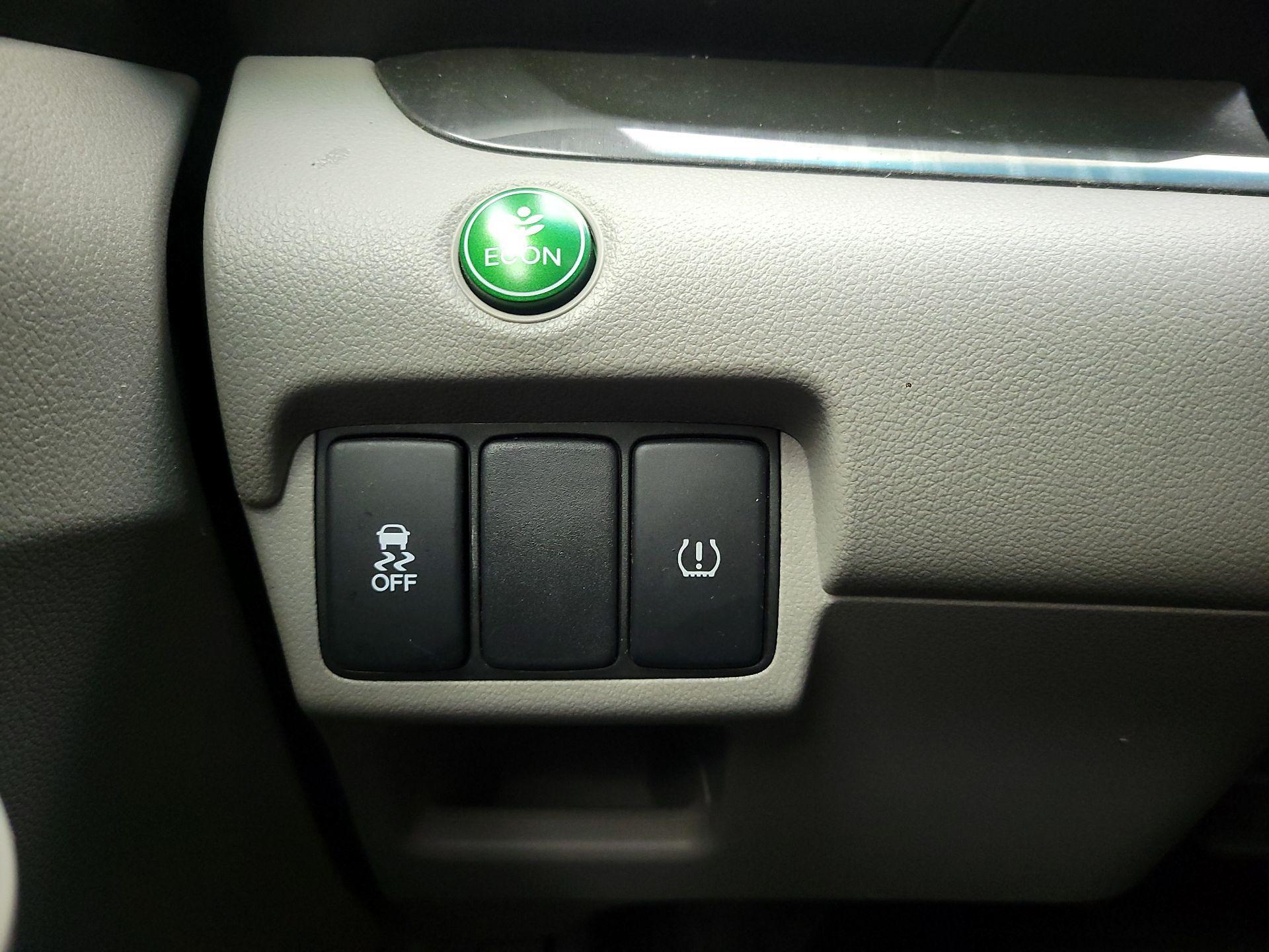 Thumbnail: 2014 Honda CR-V - 13