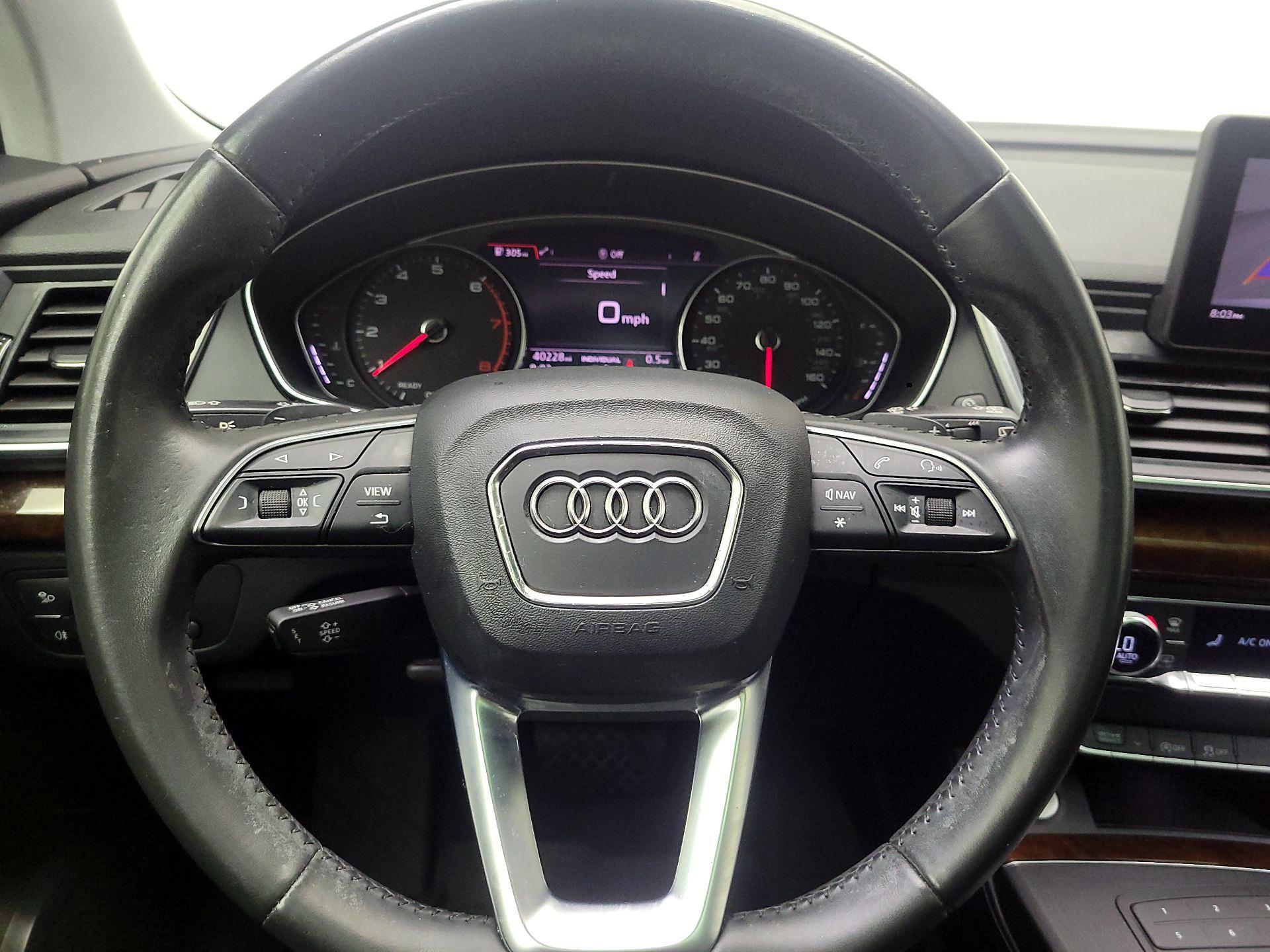 Thumbnail: 2020 Audi Q5 - 10