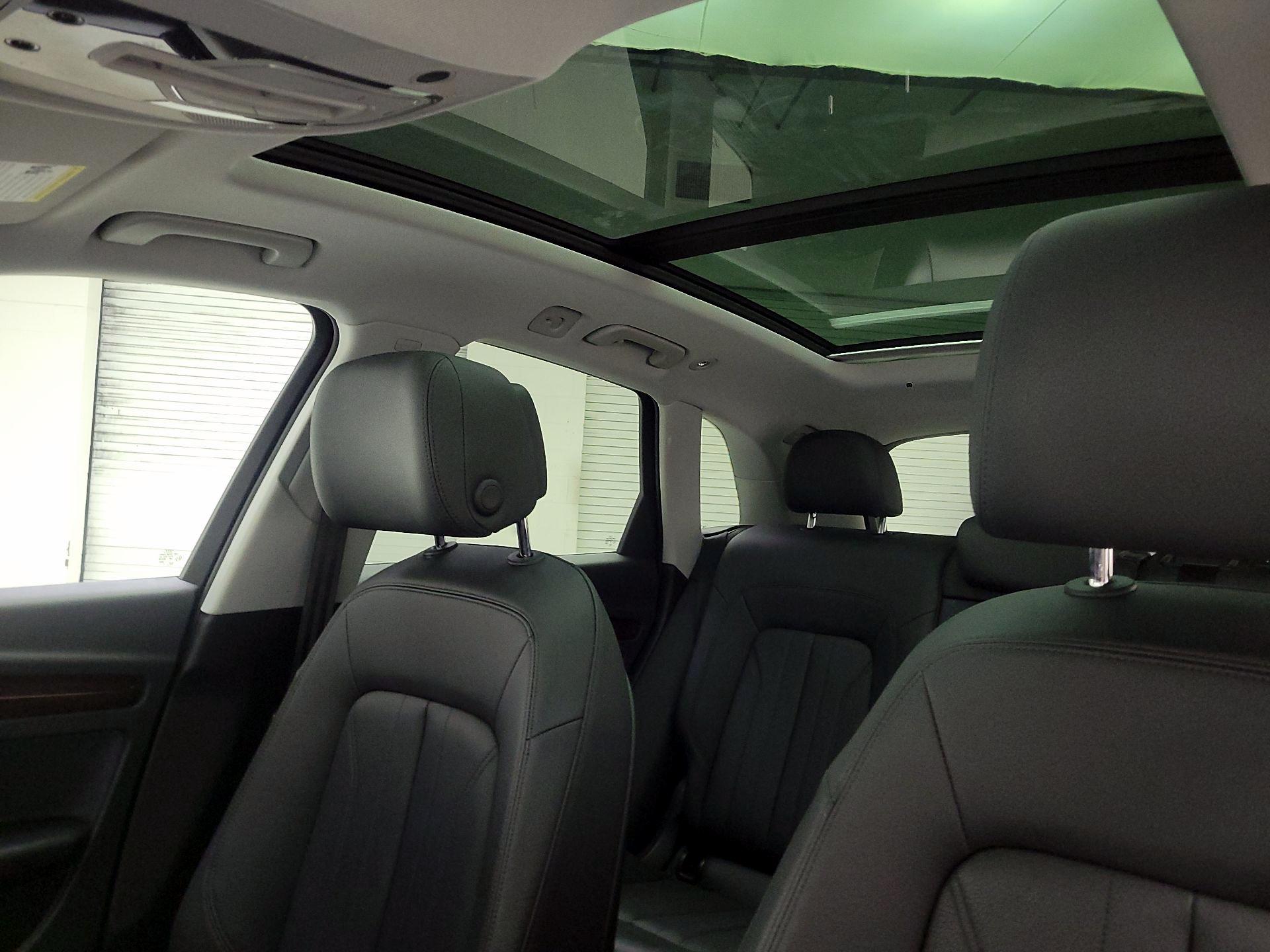 Thumbnail: 2020 Audi Q5 - 20