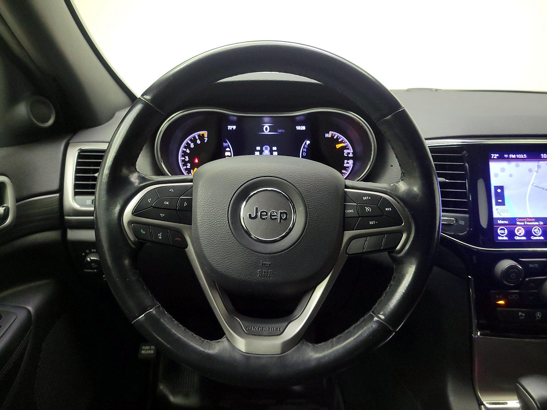 Thumbnail: 2019 Jeep Grand Cherokee - 10