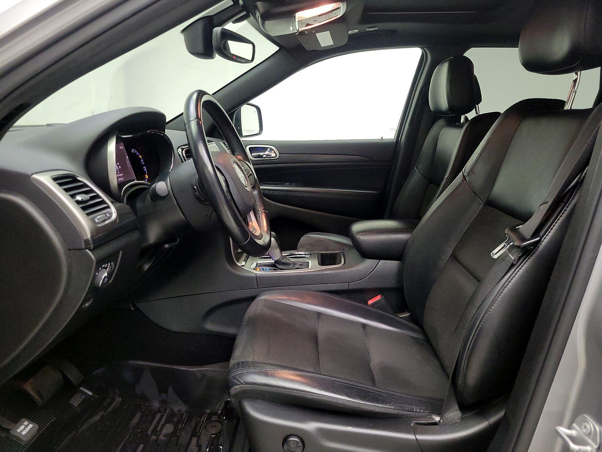 Thumbnail: 2019 Jeep Grand Cherokee - 11