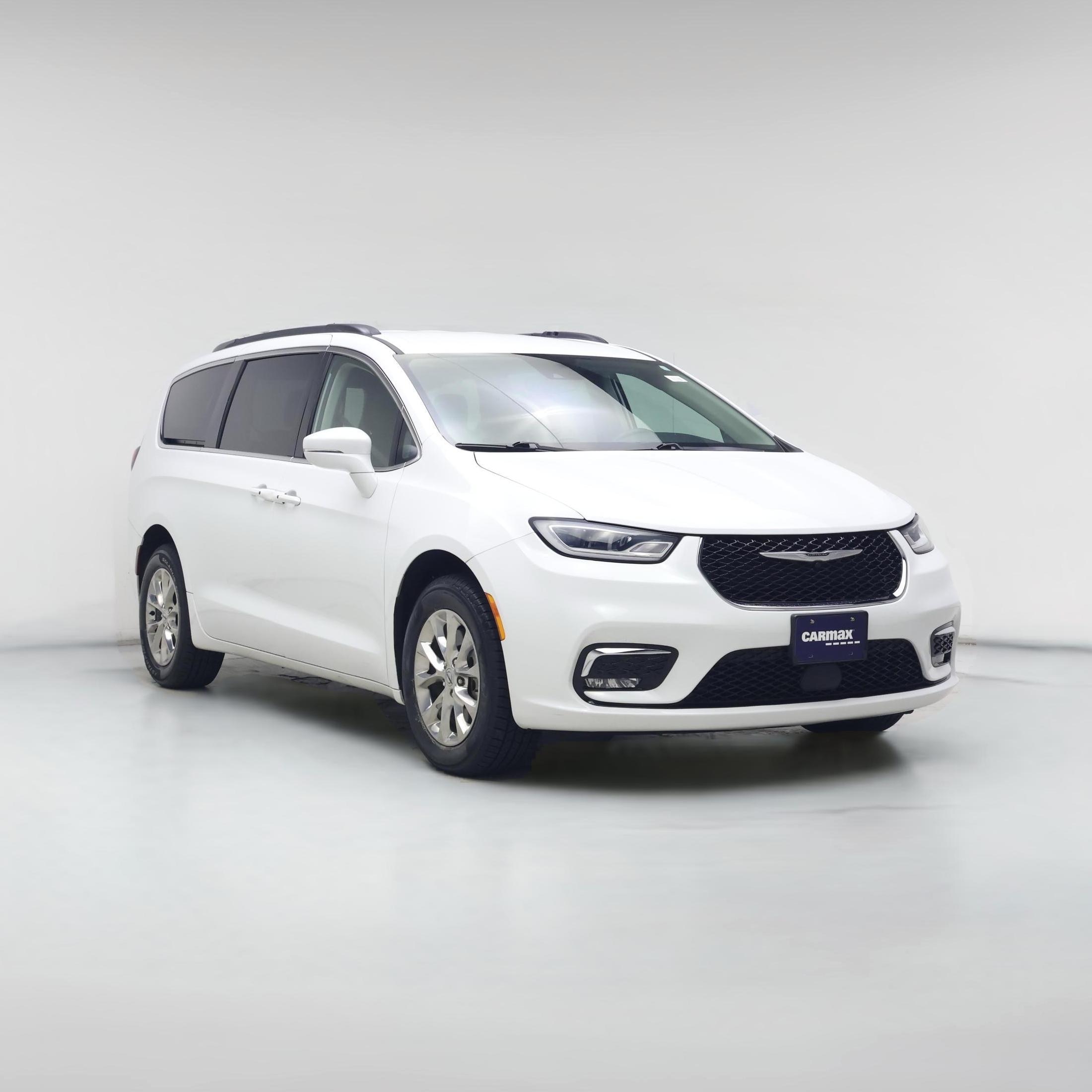 Thumbnail: 2022 Chrysler Pacifica - 1