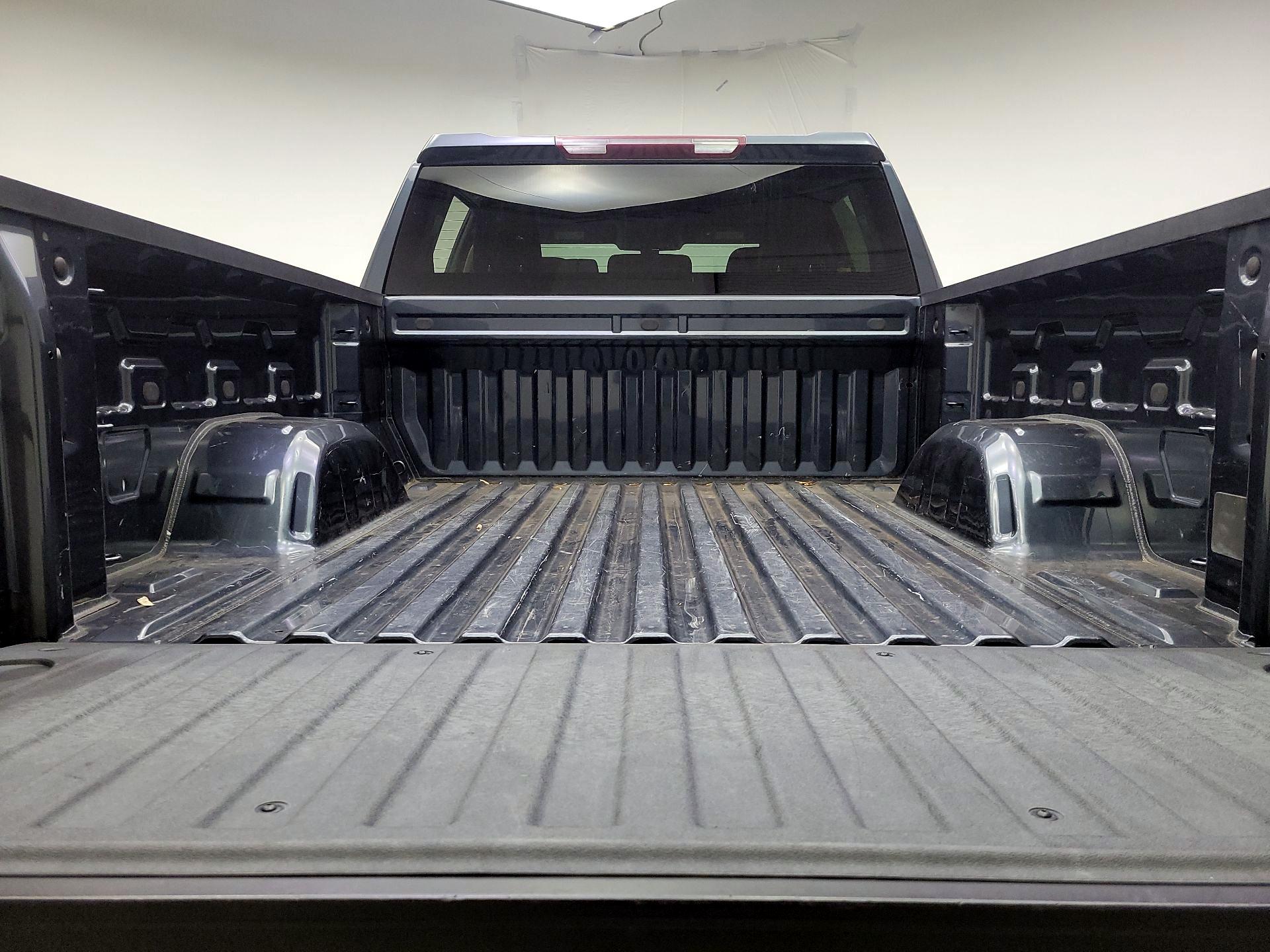 Thumbnail: 2019 Chevrolet Silverado 1500 - 20