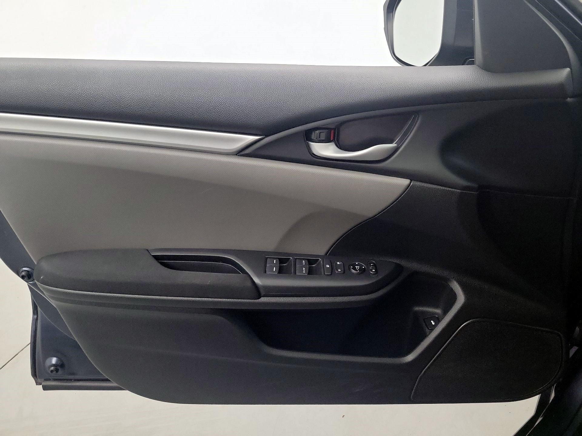 Thumbnail: 2020 Honda Civic - 10