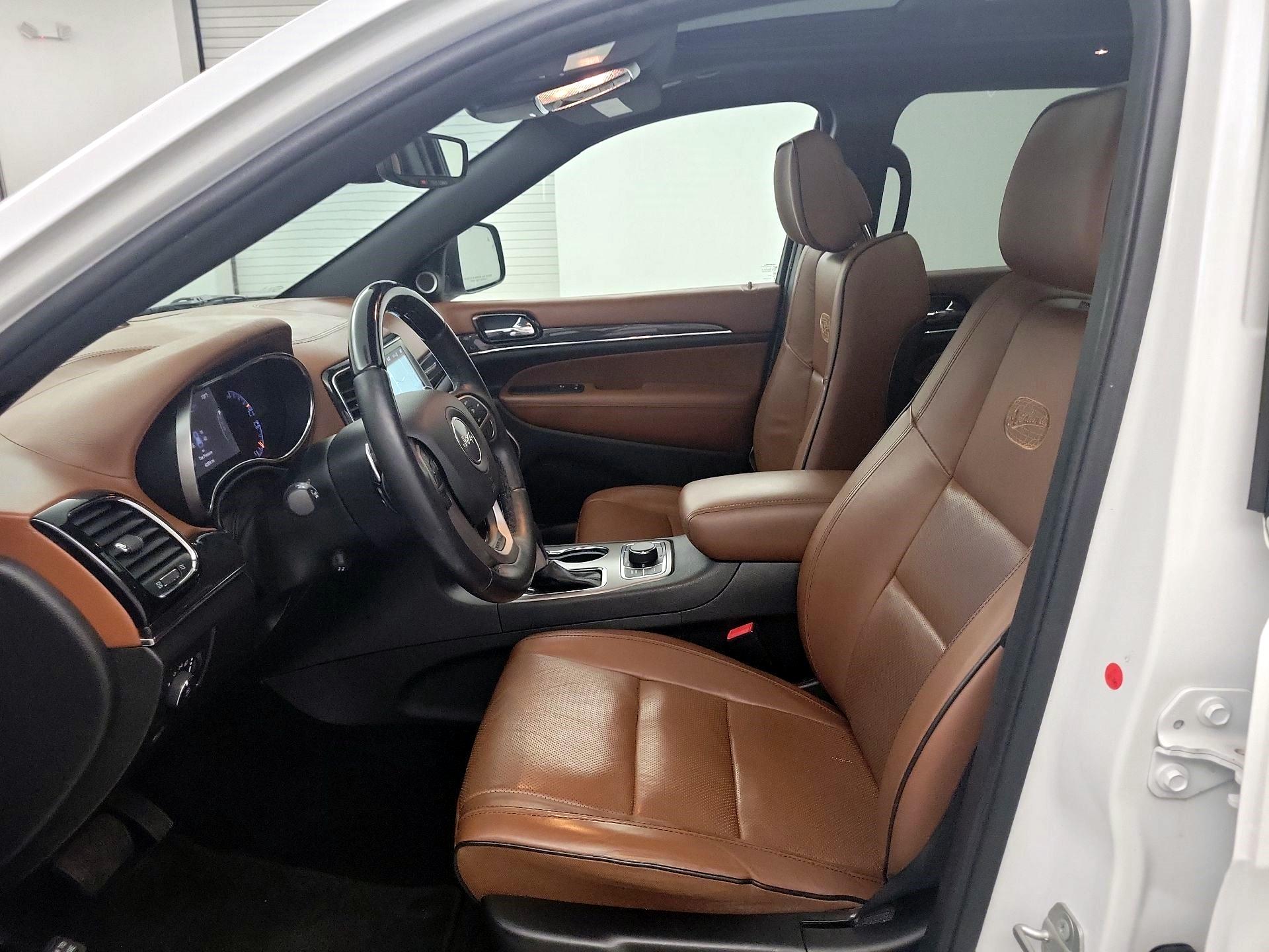 Thumbnail: 2021 Jeep Grand Cherokee - 9