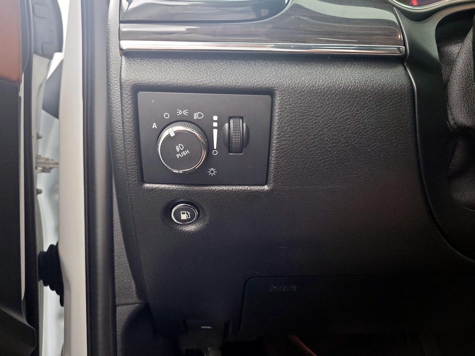 Thumbnail: 2021 Jeep Grand Cherokee - 11
