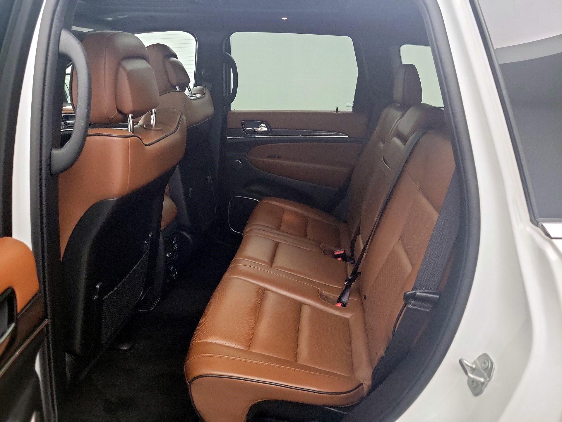 Thumbnail: 2021 Jeep Grand Cherokee - 19