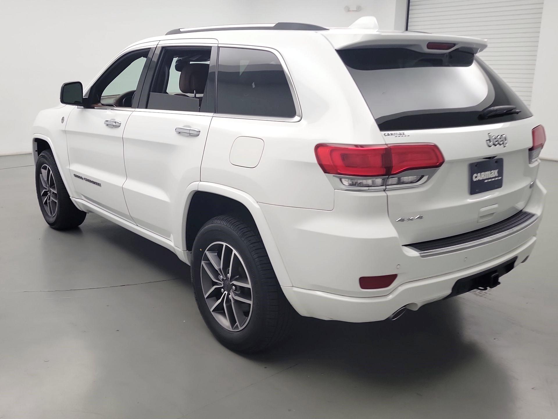 Thumbnail: 2021 Jeep Grand Cherokee - 7