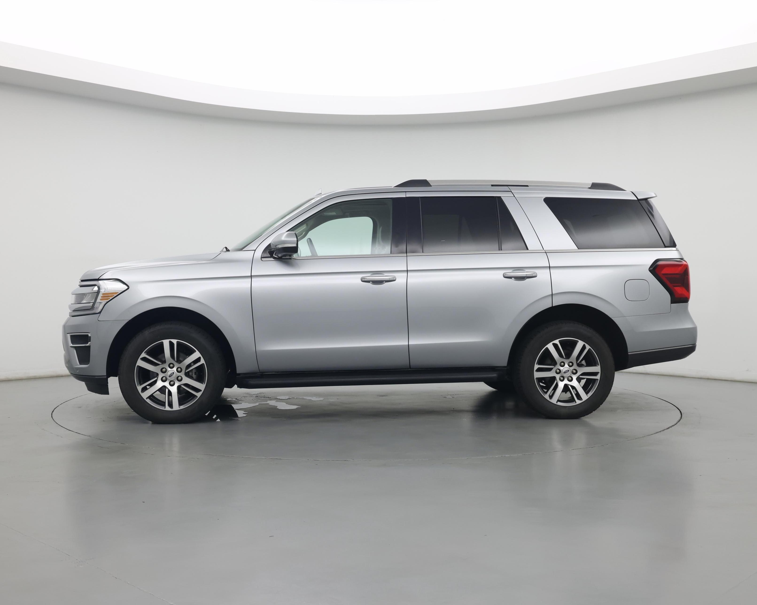 Thumbnail: 2023 Ford Expedition - 3